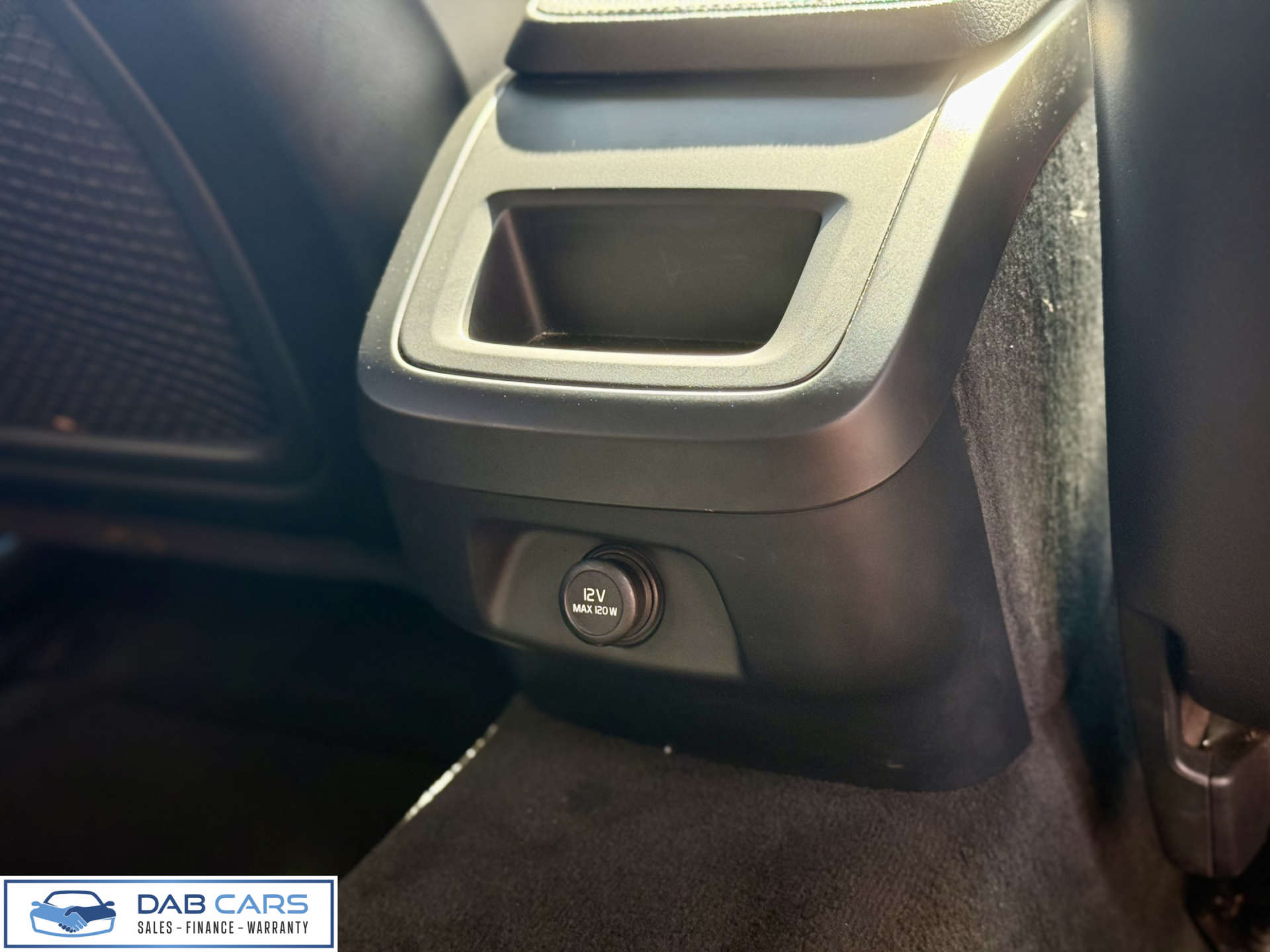 Volvo V90 2.0 V90 Momentum+ D4 Auto 5dr #66