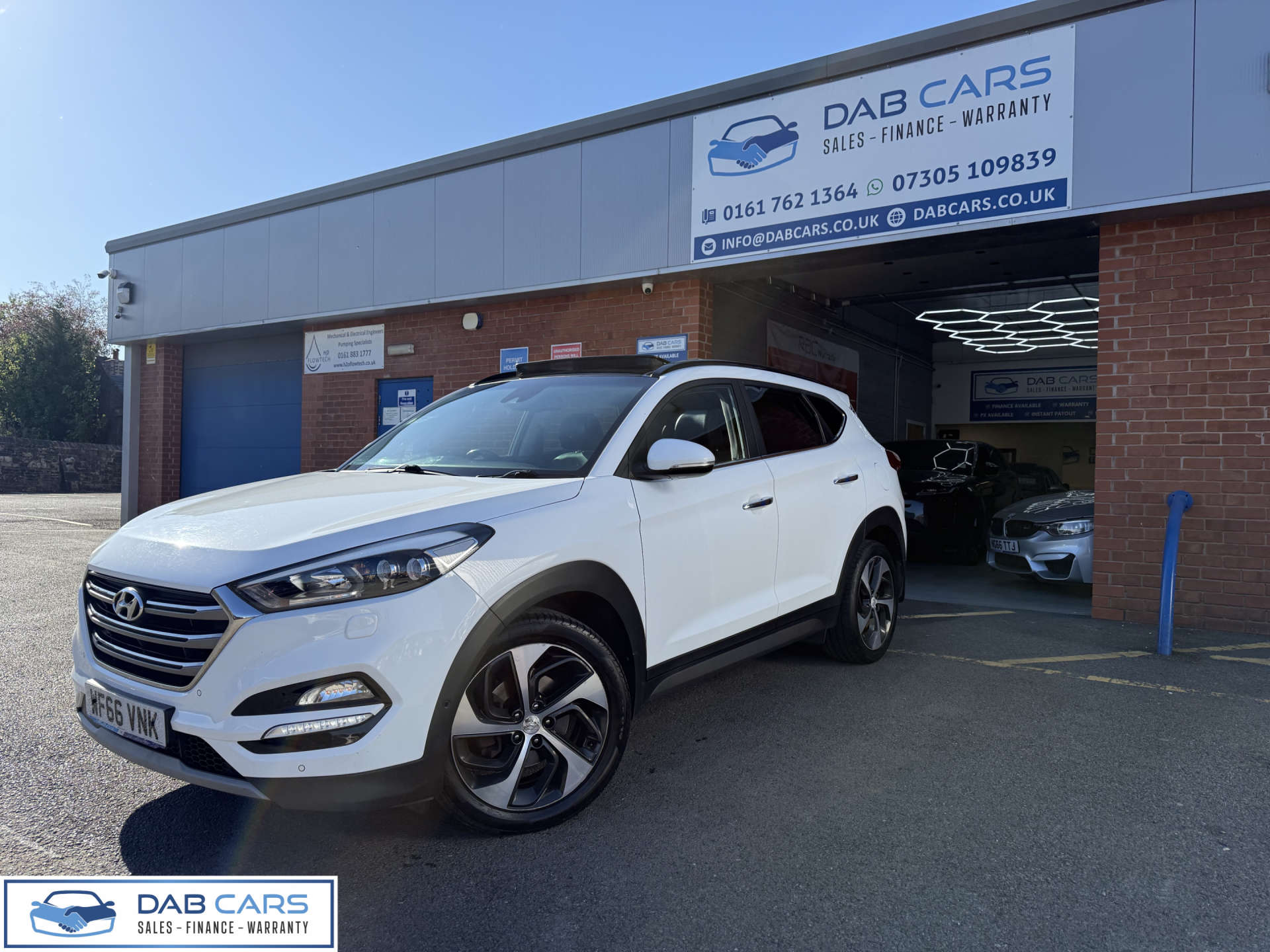 Hyundai TUCSON 1.7 Tucson Premium SE Blue Drive 2WD CRDi Semi-Auto 5dr #60