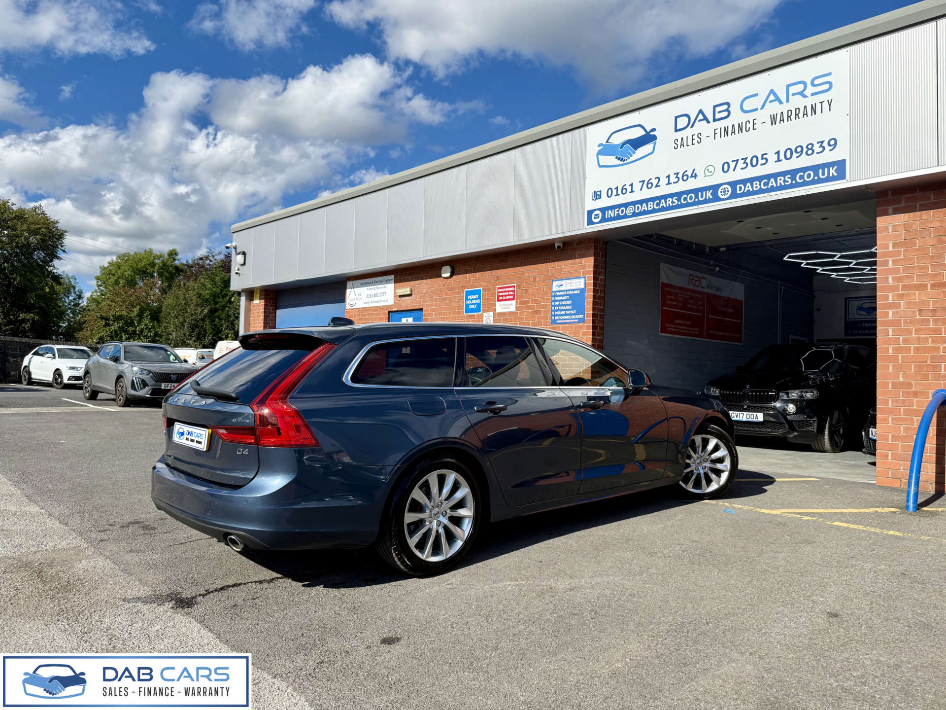 Volvo V90 2.0 V90 Momentum+ D4 Auto 5dr #8