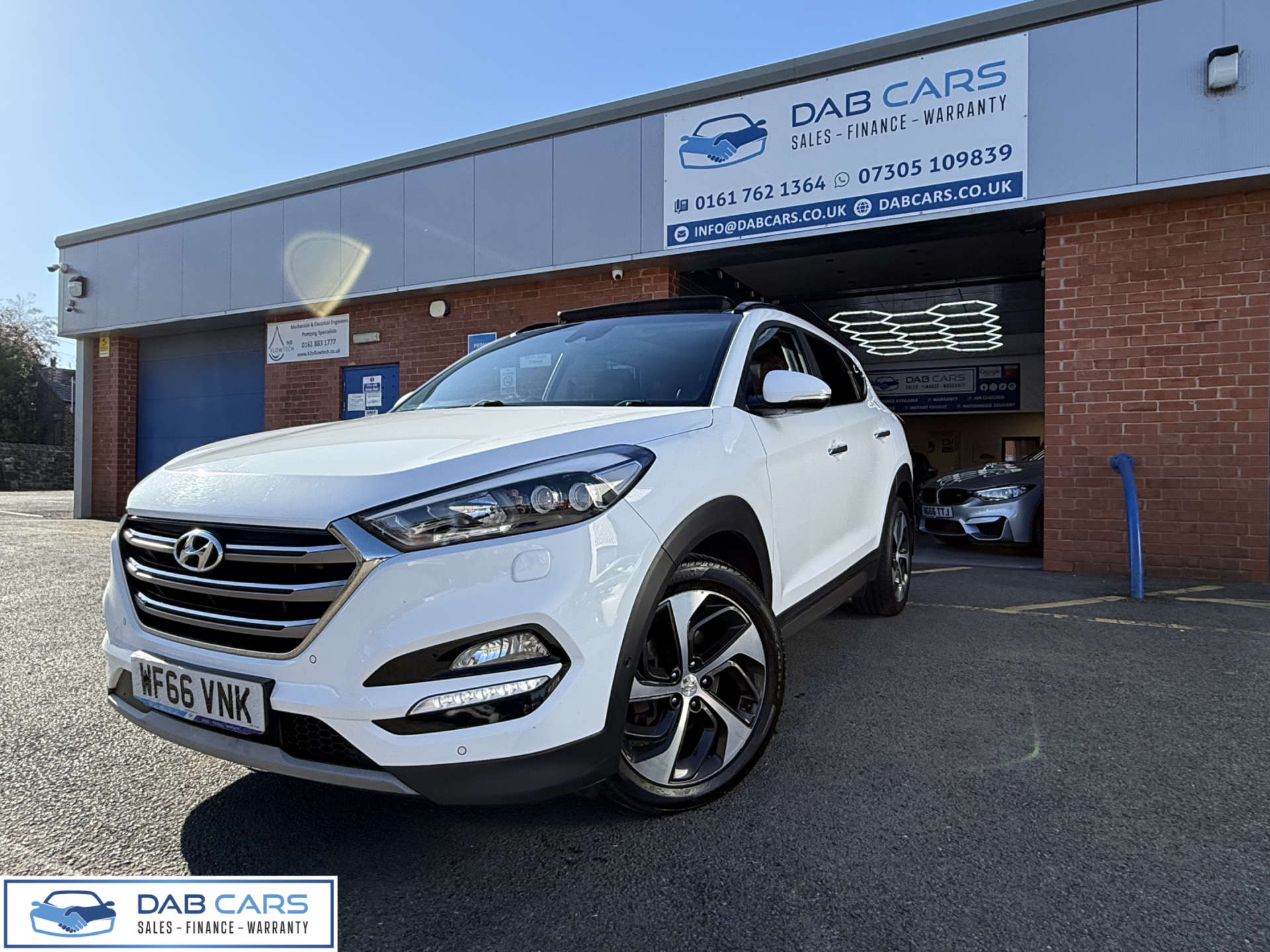 Hyundai TUCSON 1.7 Tucson Premium SE Blue Drive 2WD CRDi Semi-Auto 5dr #61