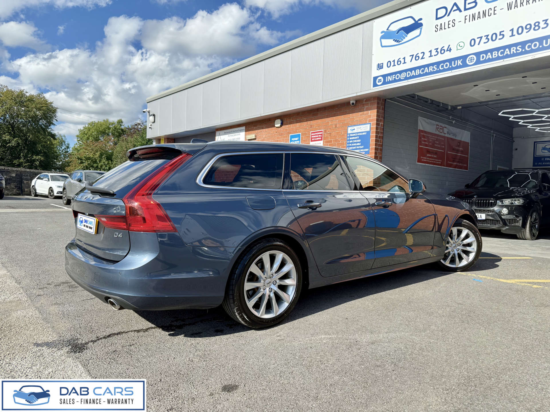 Volvo V90 2.0 V90 Momentum+ D4 Auto 5dr #69