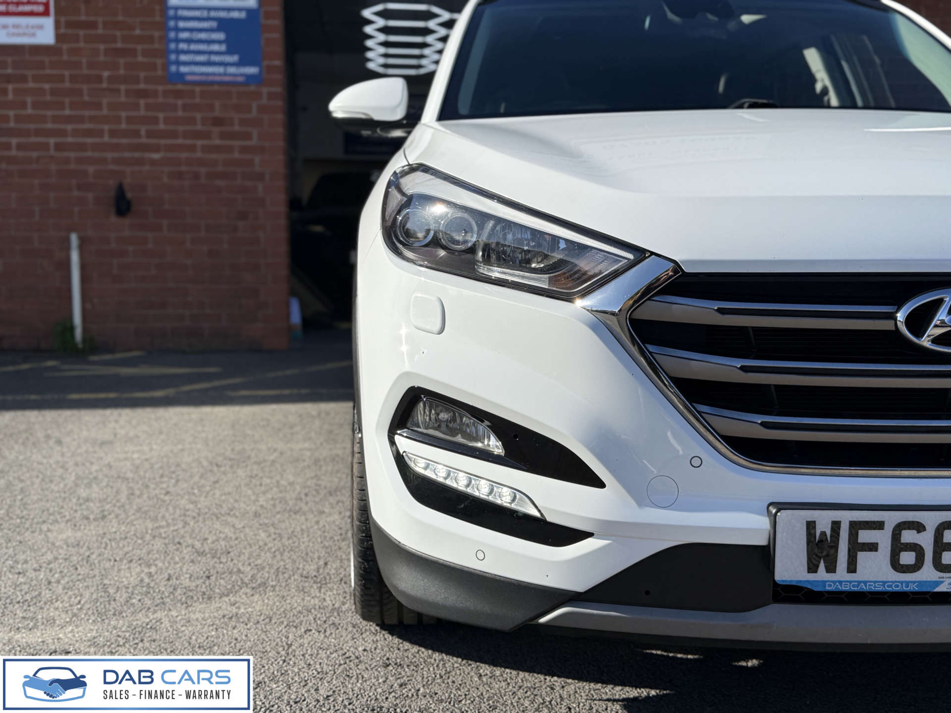 Hyundai TUCSON 1.7 Tucson Premium SE Blue Drive 2WD CRDi Semi-Auto 5dr #62
