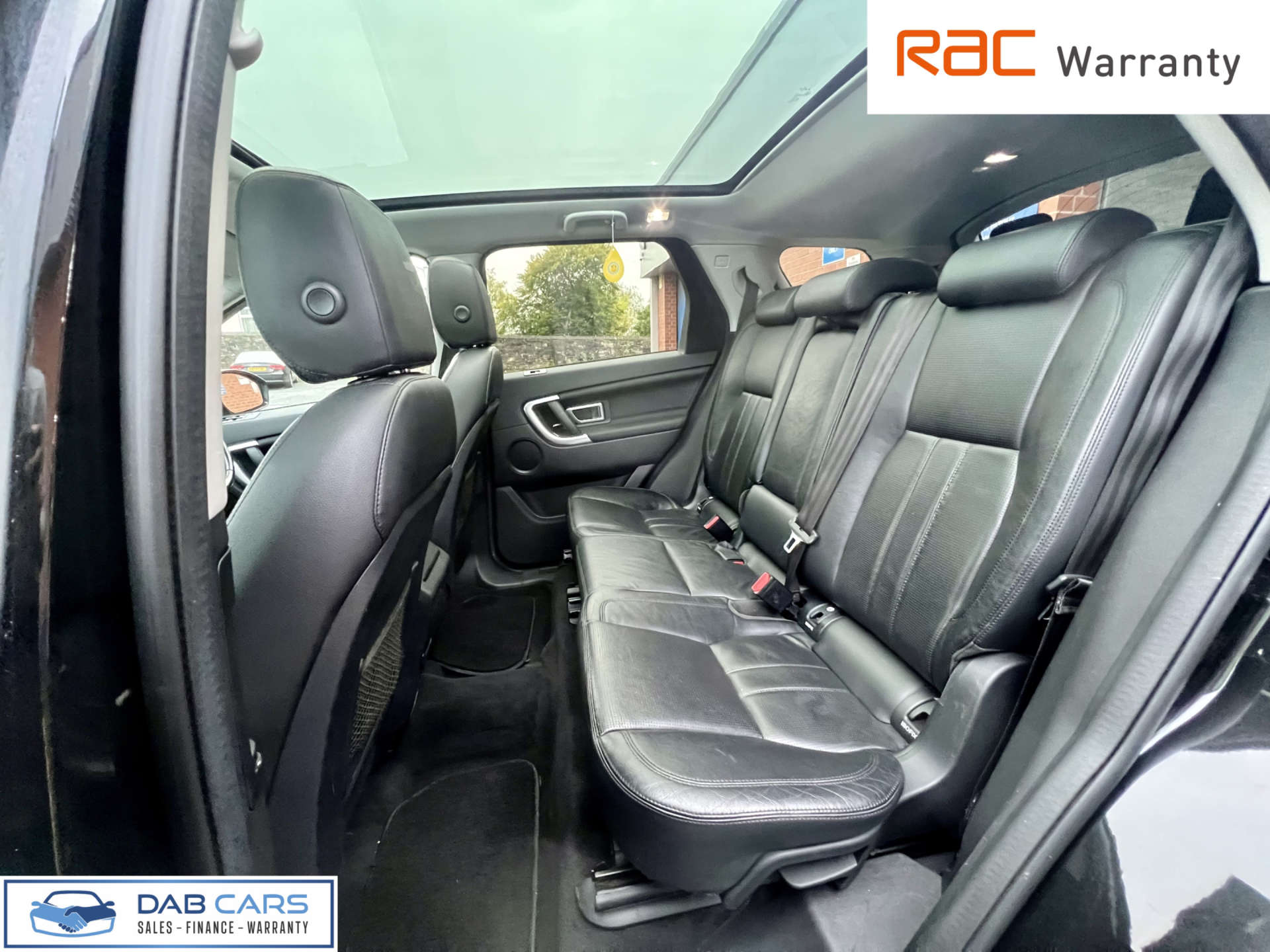 Land Rover Discovery Sport 2.0 Discovery Sport Black HSE TD4 Auto 4WD 5dr #73