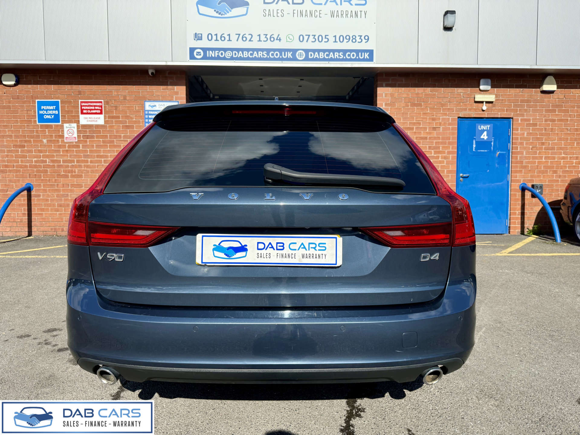 Volvo V90 2.0 V90 Momentum+ D4 Auto 5dr #61