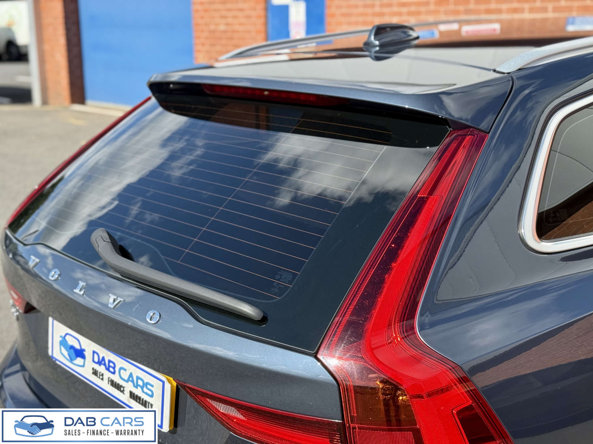 Volvo V90 2.0 V90 Momentum+ D4 Auto 5dr #41