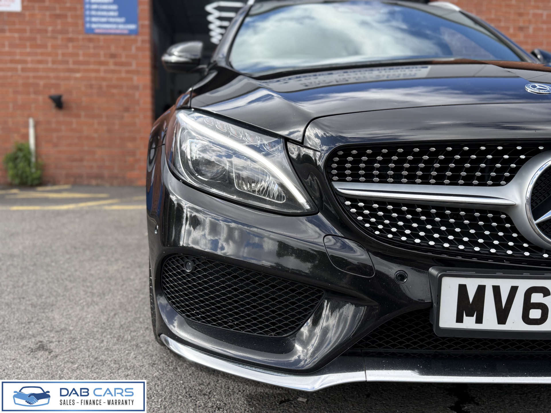 Mercedes-Benz C-CLASS 2.1 C 250 AMG Line Premium+ D Auto 5dr #63