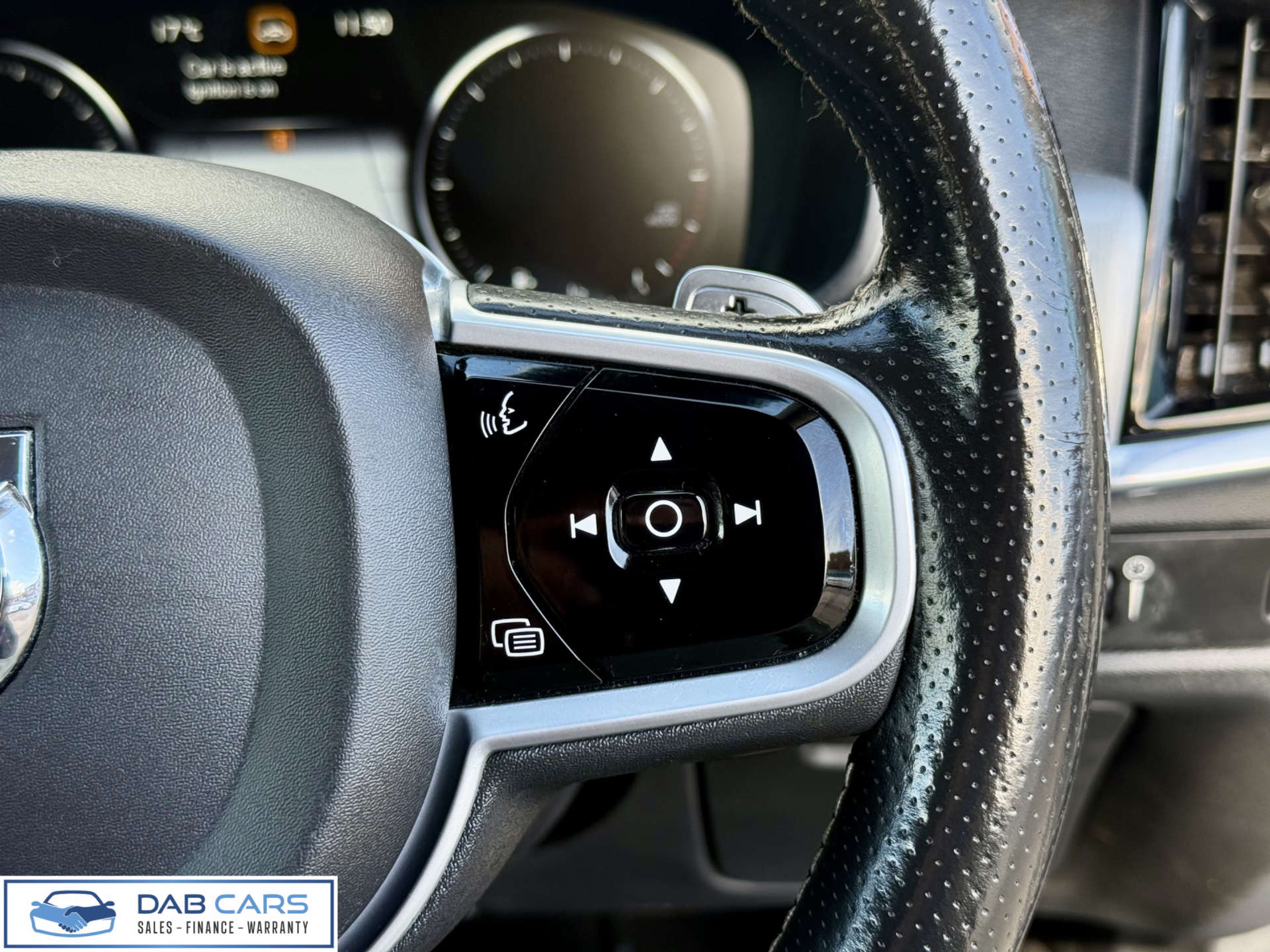 Volvo V90 2.0 V90 Momentum+ D4 Auto 5dr #19