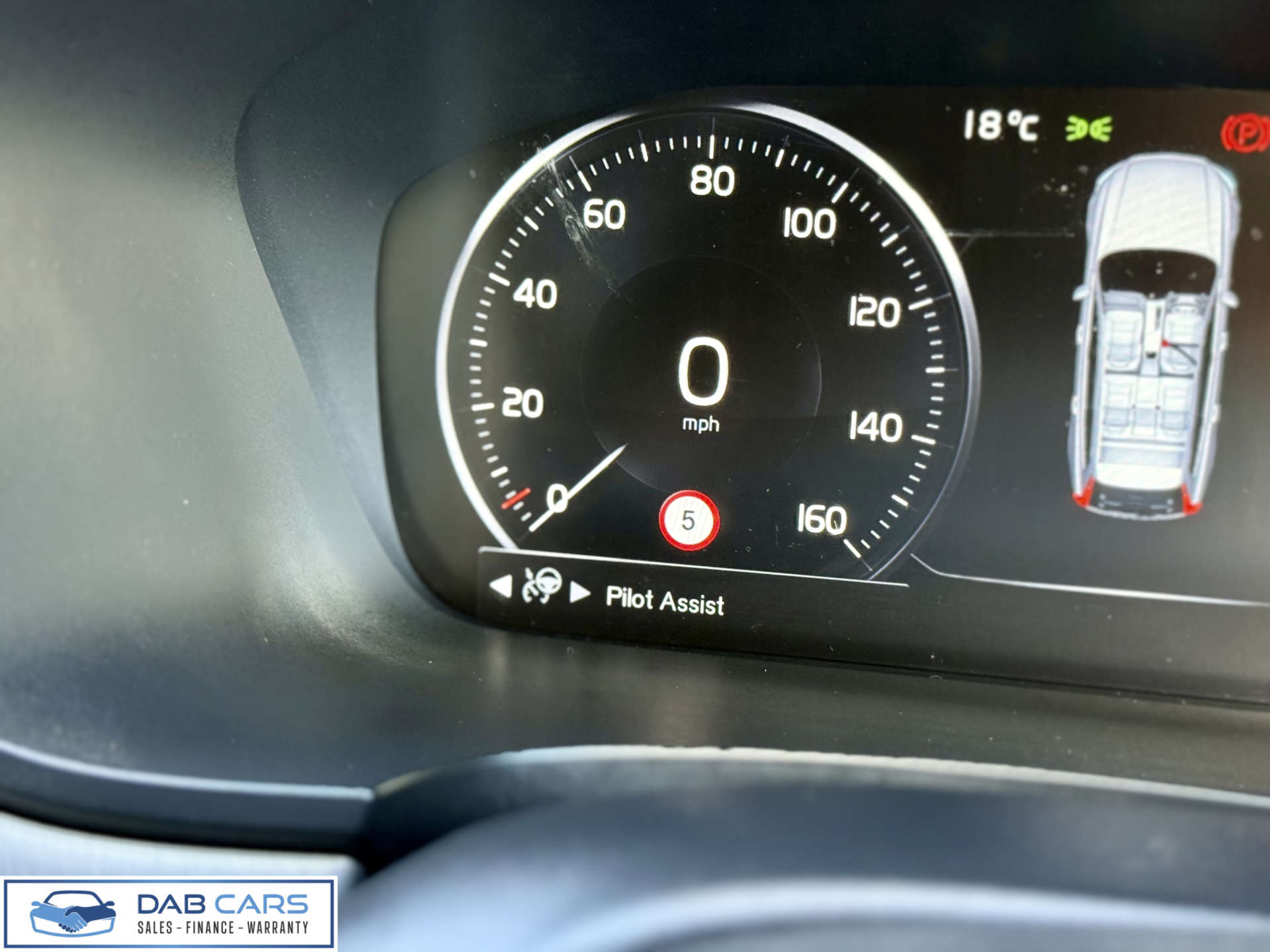 Volvo V90 2.0 V90 Momentum+ D4 Auto 5dr #28