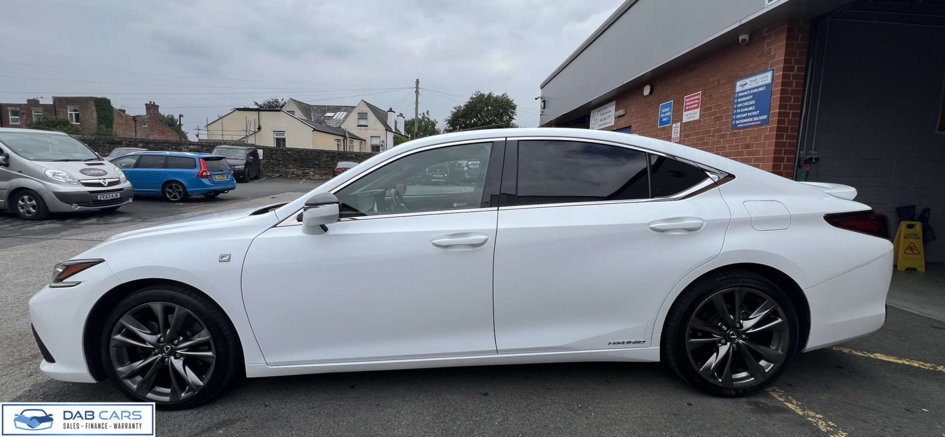 Lexus ES 2.5 ES 300H F Sport CVT 4dr #4