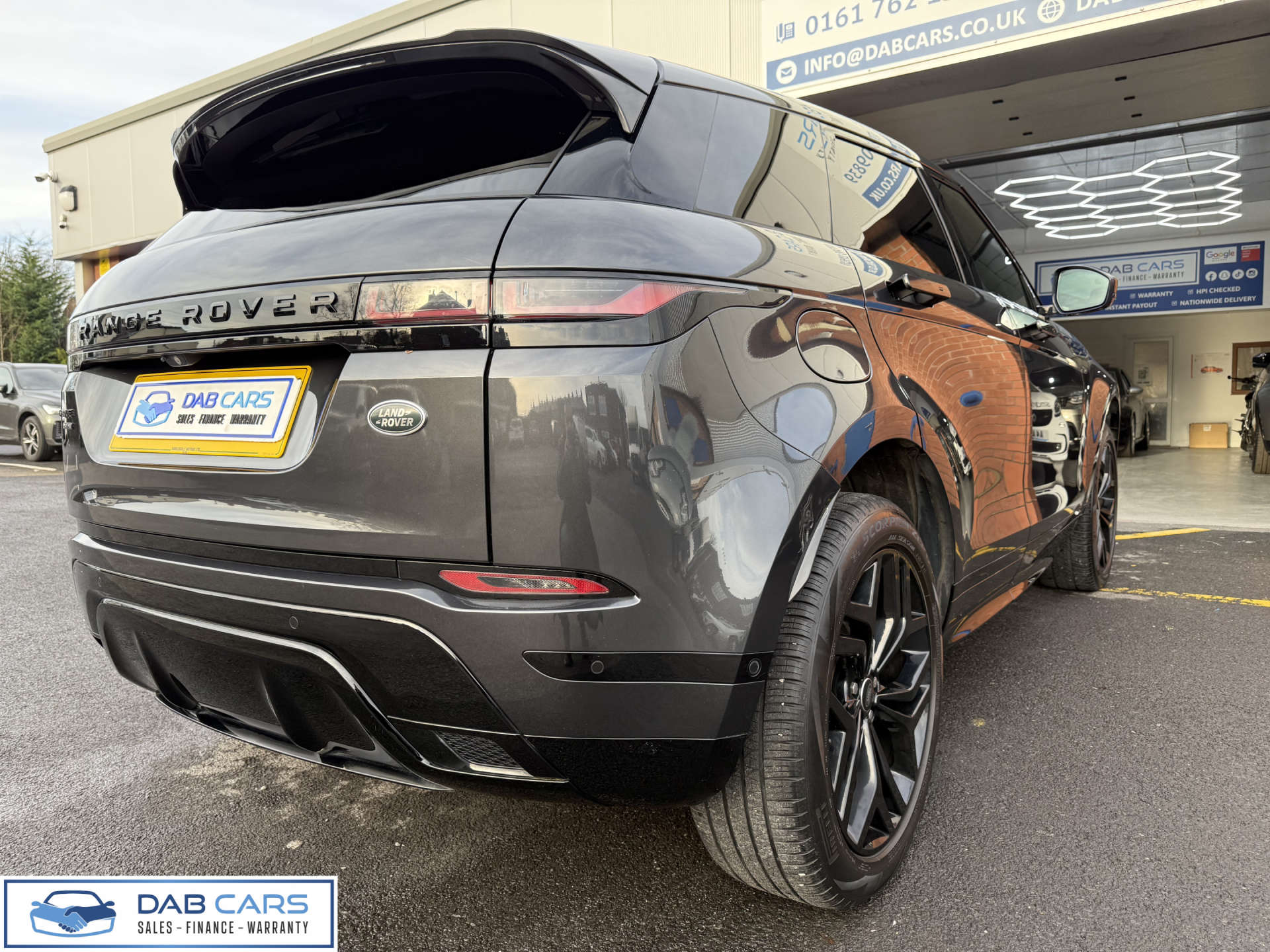Land Rover Range Rover Evoque 2.0 Range Rover Evoque R-Dynamic HSE D Auto 4WD 5dr #57
