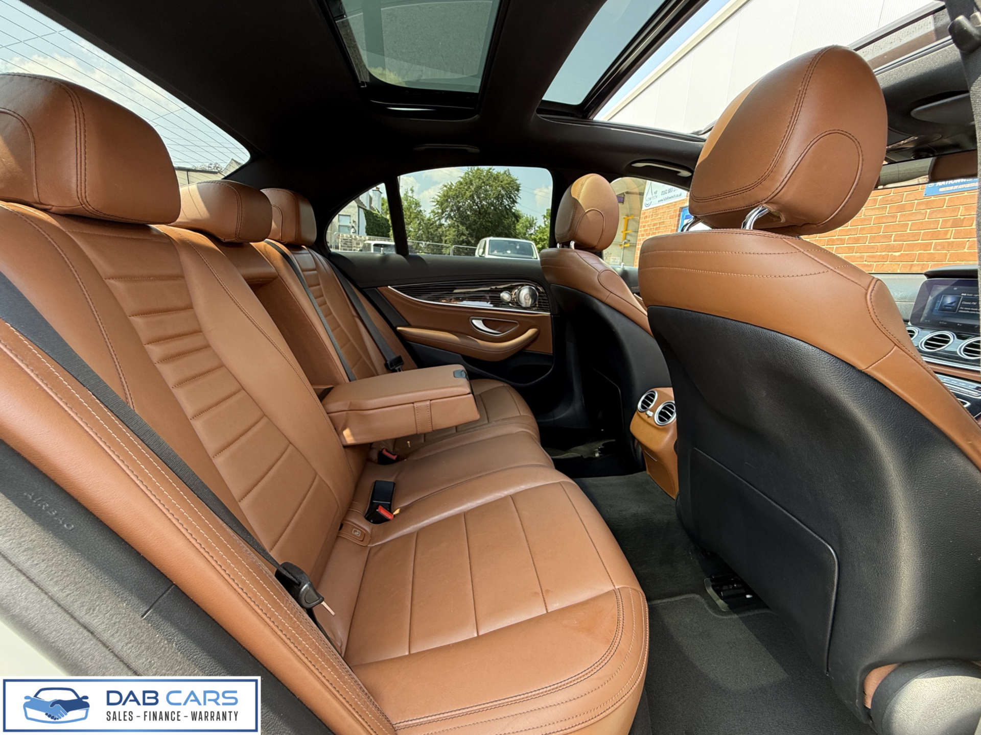 Mercedes-Benz E-CLASS 3.0 E 350 D AMG Line Premium+ Auto 4dr #25
