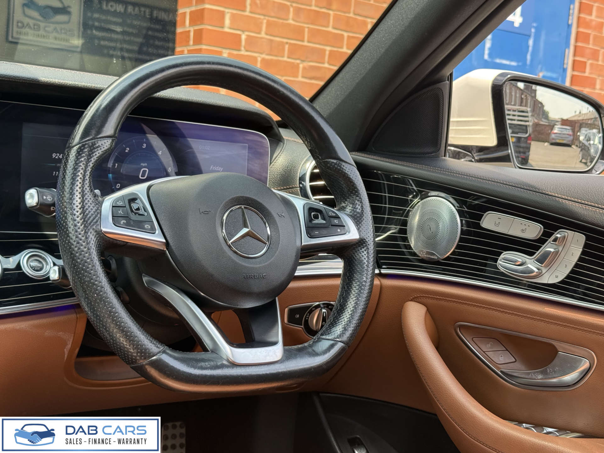 Mercedes-Benz E-CLASS 3.0 E 350 D AMG Line Premium+ Auto 4dr #31