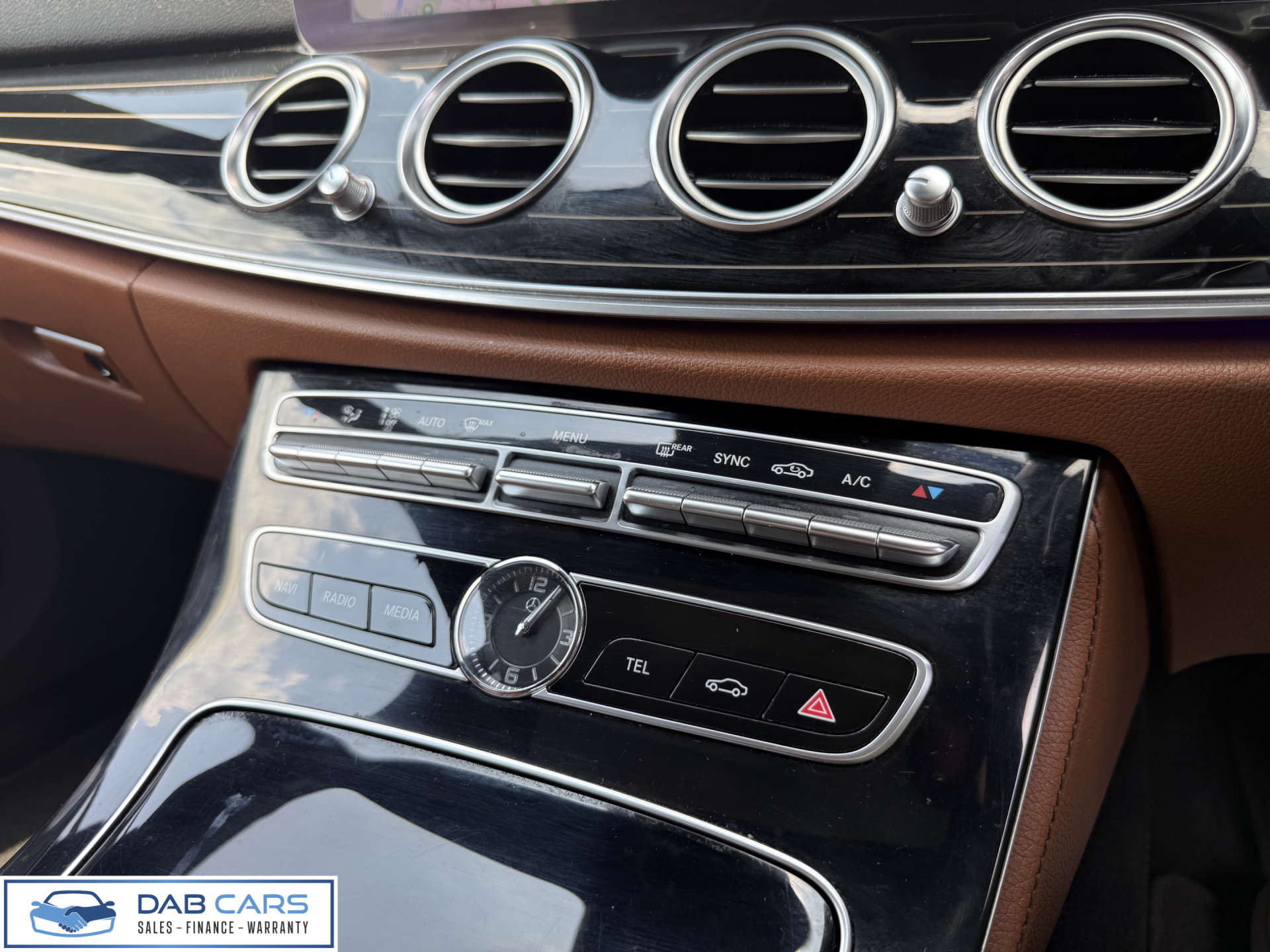Mercedes-Benz E-CLASS 3.0 E 350 D AMG Line Premium+ Auto 4dr #37