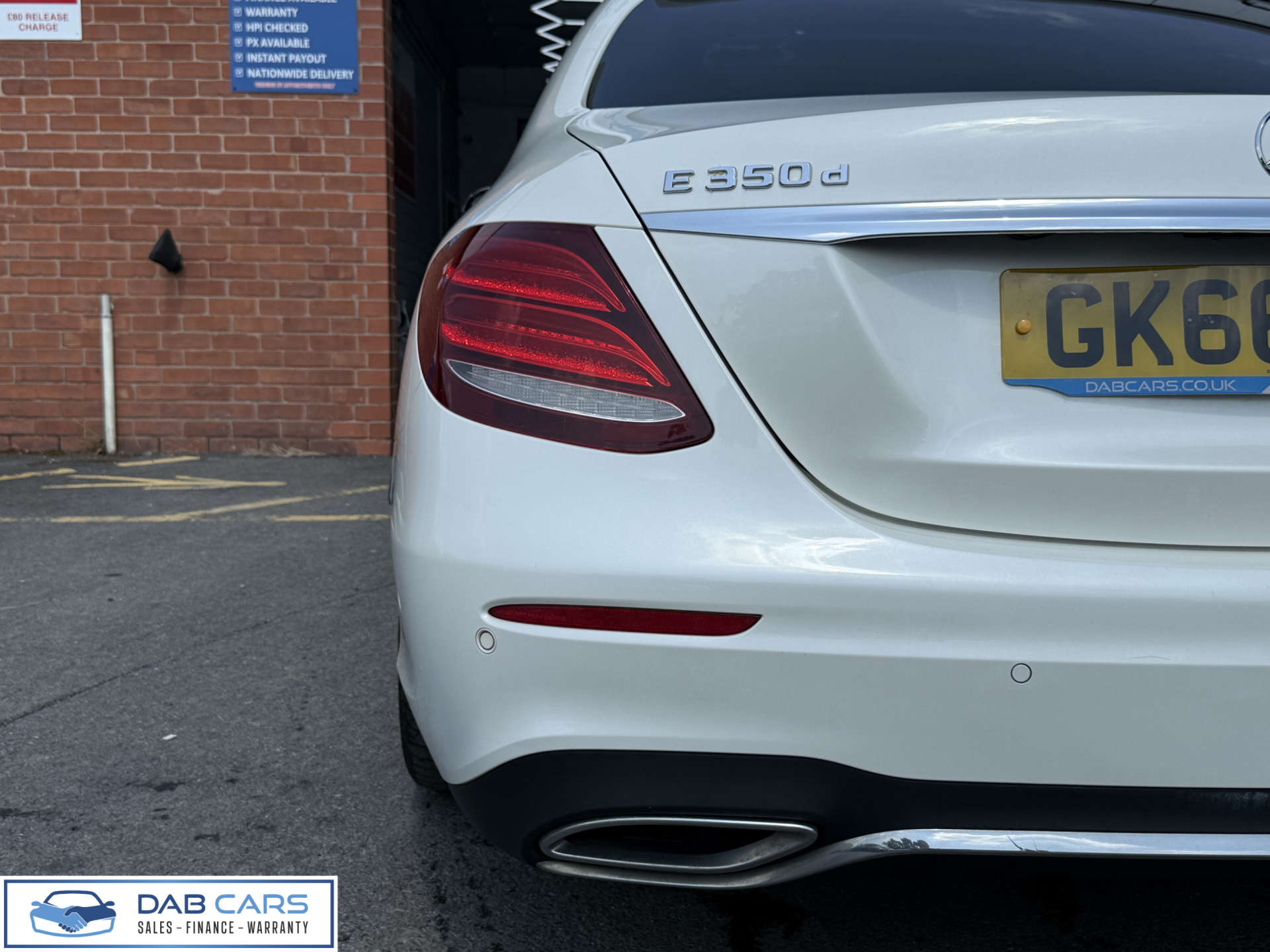 Mercedes-Benz E-CLASS 3.0 E 350 D AMG Line Premium+ Auto 4dr #54