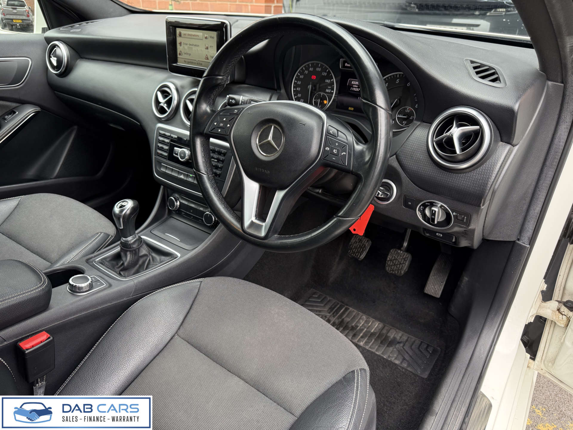 Mercedes-Benz A-CLASS 1.6 A180 BlueEfficiency SE 5dr #3