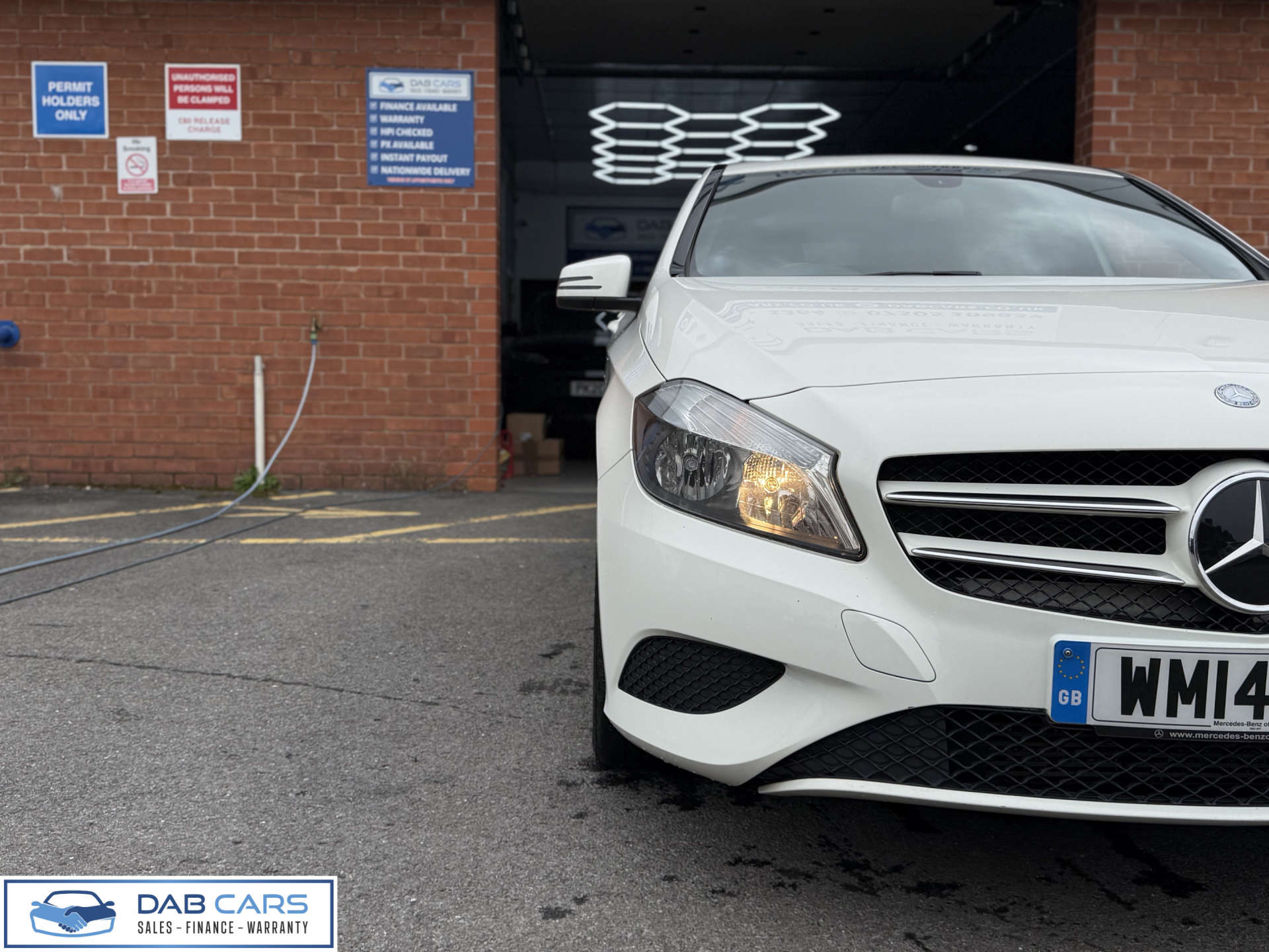 Mercedes-Benz A-CLASS 1.6 A180 BlueEfficiency SE 5dr #43