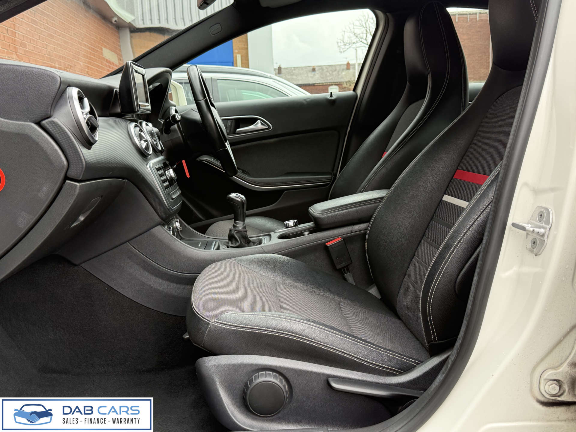 Mercedes-Benz A-CLASS 1.6 A180 BlueEfficiency SE 5dr #53