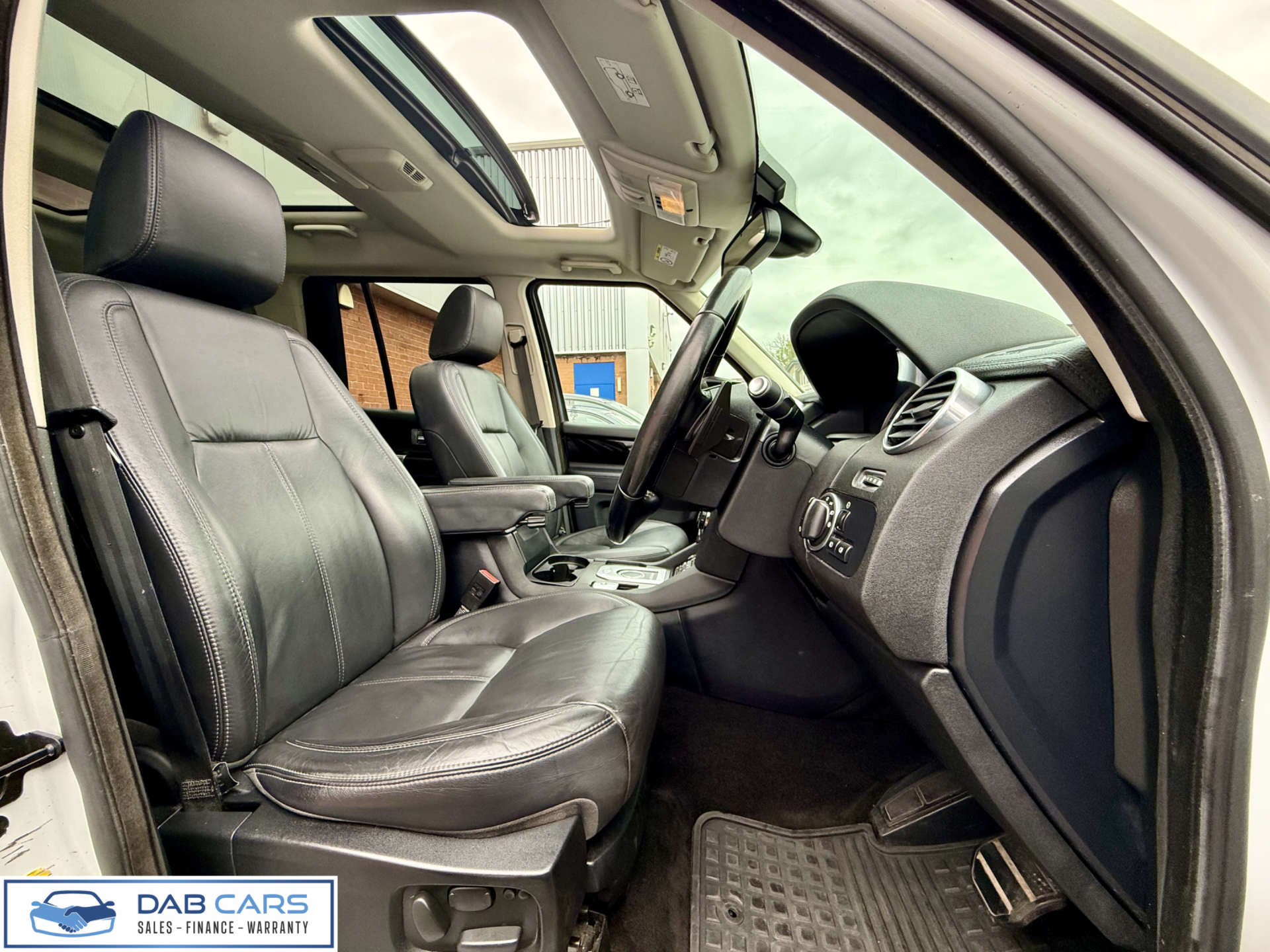 Land Rover Discovery 3.0 Discovery HSE SDV6 Auto 4WD 5dr #51