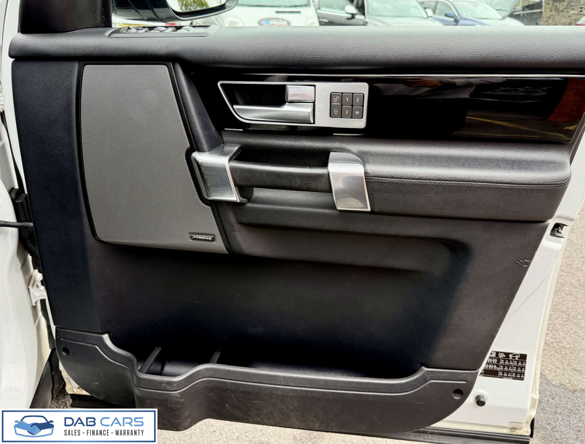 Land Rover Discovery 3.0 Discovery HSE SDV6 Auto 4WD 5dr #53