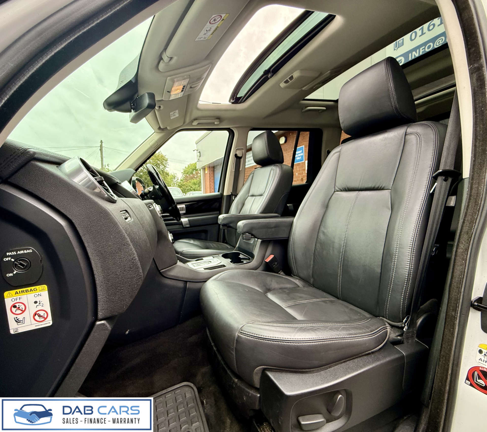 Land Rover Discovery 3.0 Discovery HSE SDV6 Auto 4WD 5dr #55