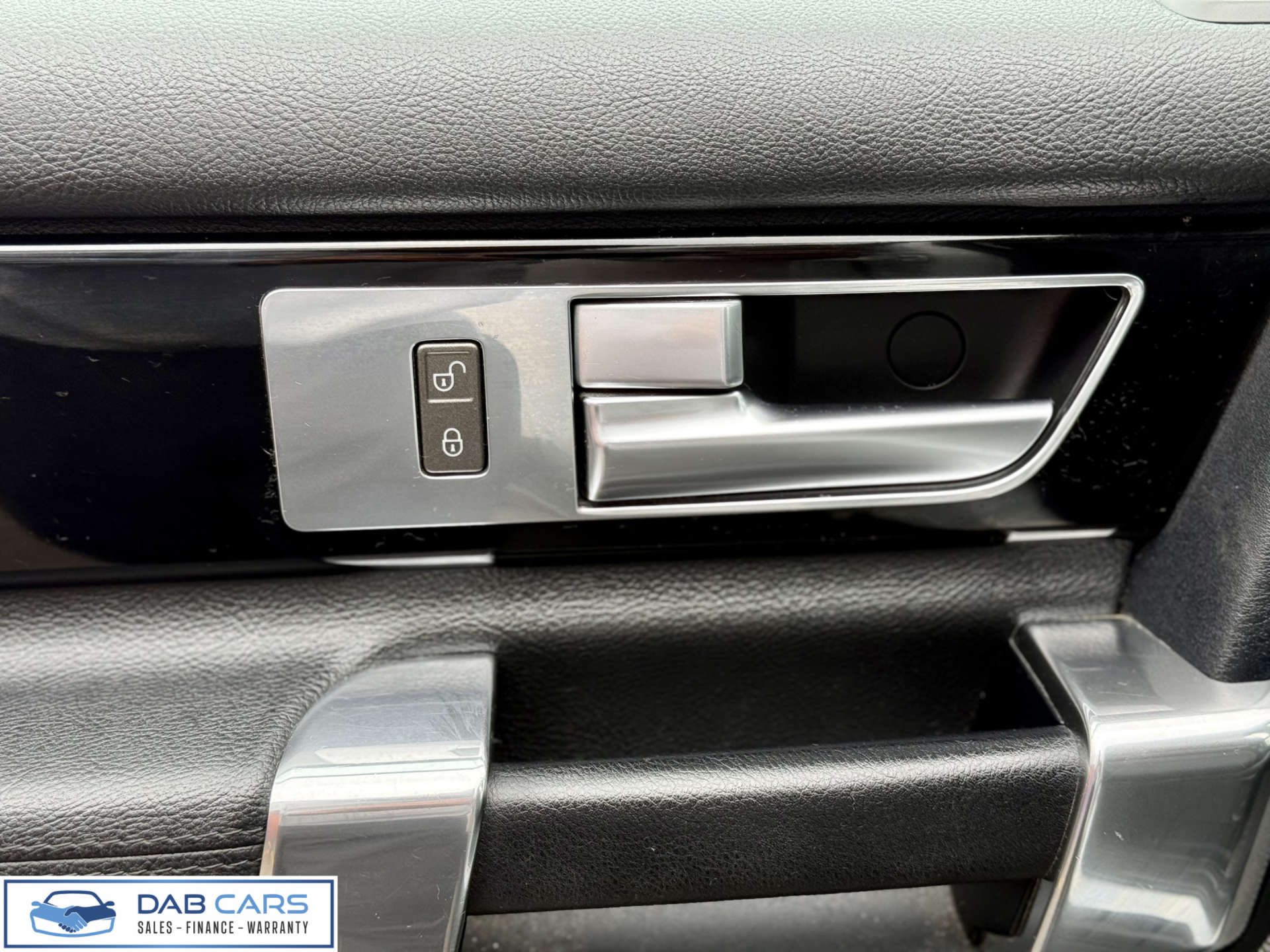 Land Rover Discovery 3.0 Discovery HSE SDV6 Auto 4WD 5dr #58