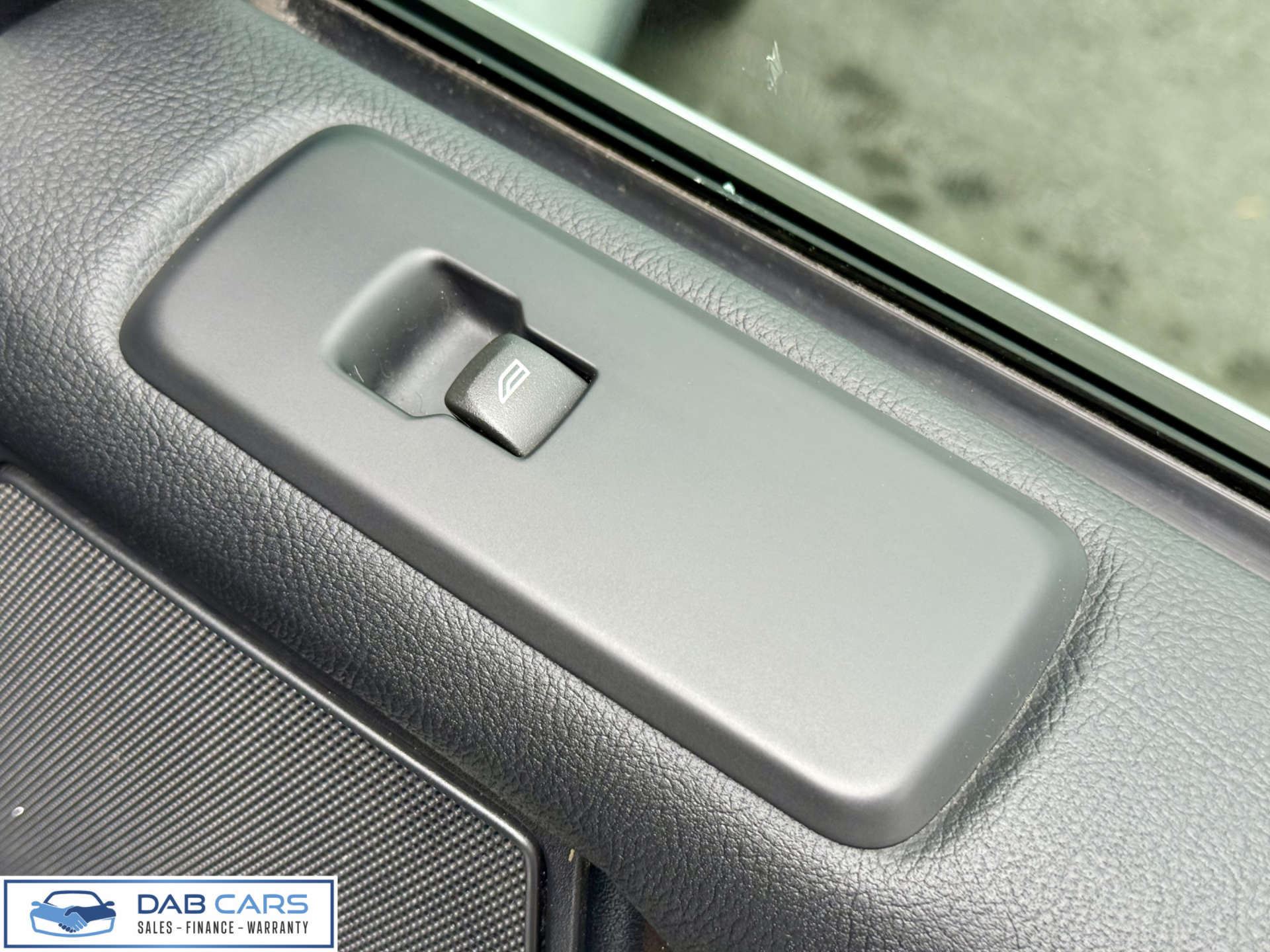 Land Rover Discovery 3.0 Discovery HSE SDV6 Auto 4WD 5dr #69