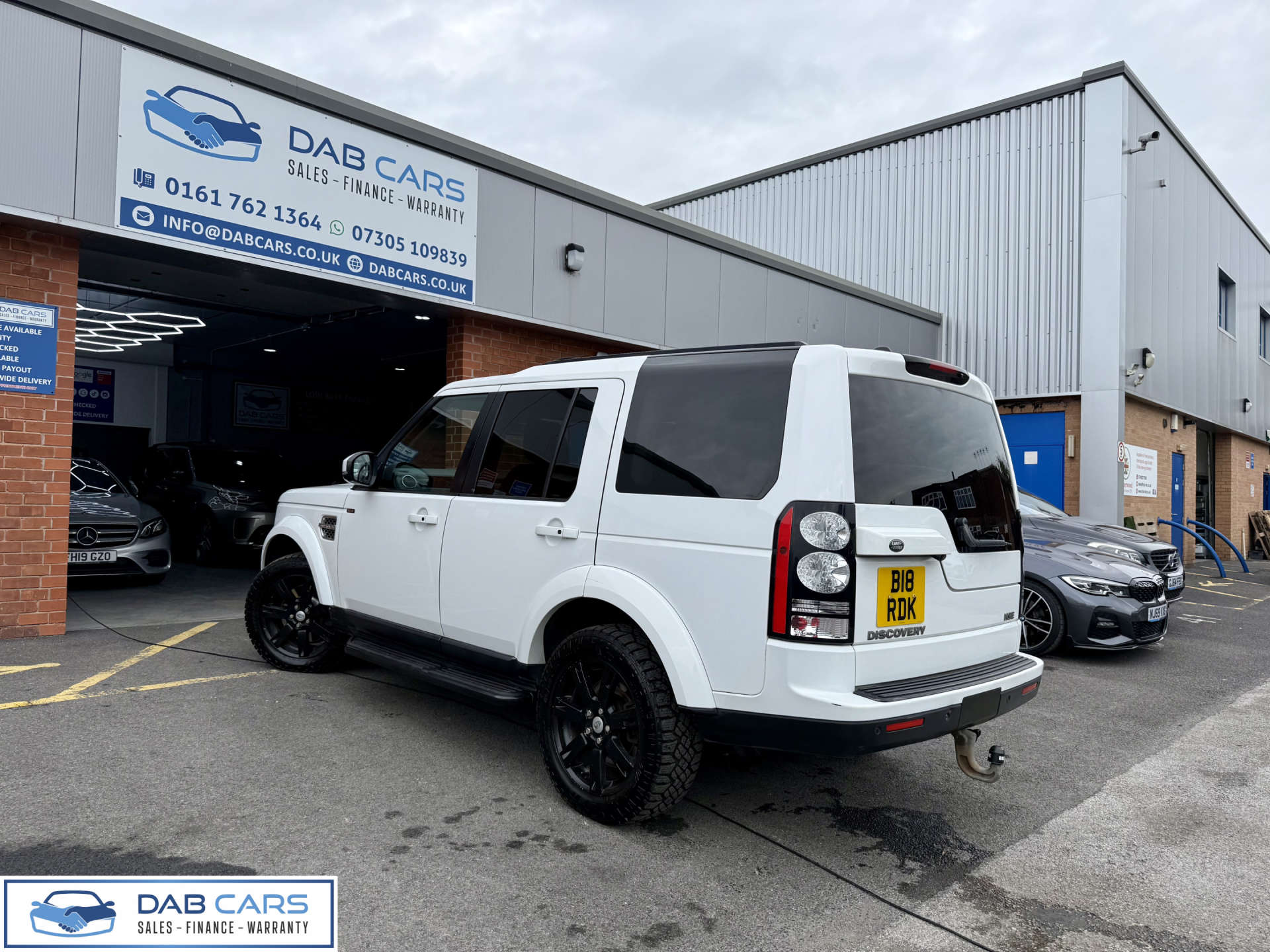 Land Rover Discovery 3.0 Discovery HSE SDV6 Auto 4WD 5dr #5