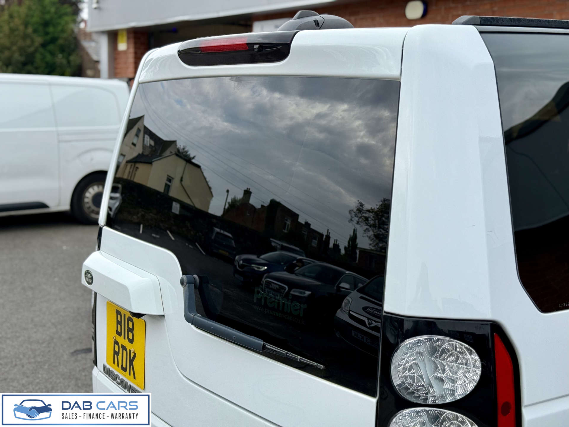 Land Rover Discovery 3.0 Discovery HSE SDV6 Auto 4WD 5dr #74