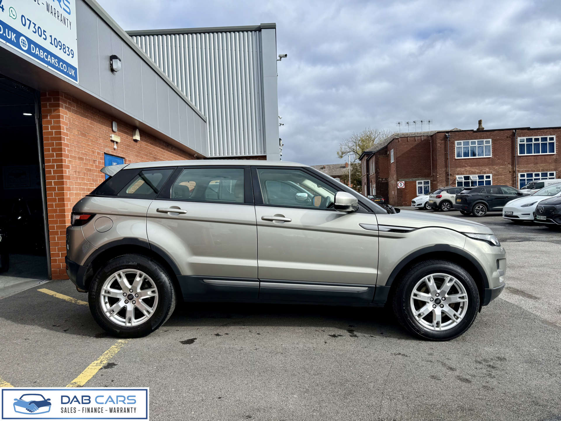 Land Rover Range Rover Evoque 2.2 Range Rover Evoque Pure Tech SD4 Auto 4WD 5dr #9