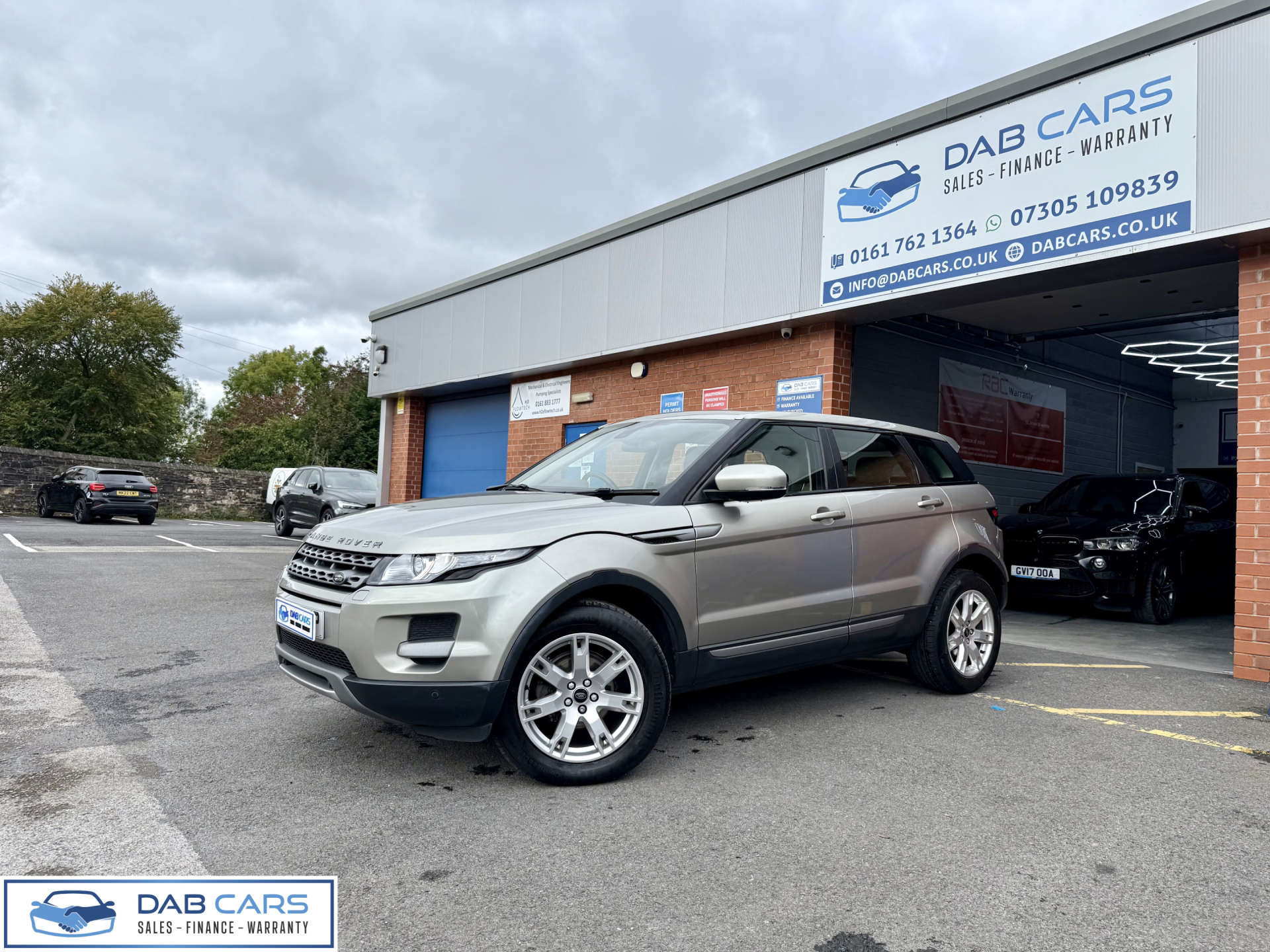 Land Rover Range Rover Evoque 2.2 Range Rover Evoque Pure Tech SD4 Auto 4WD 5dr #2