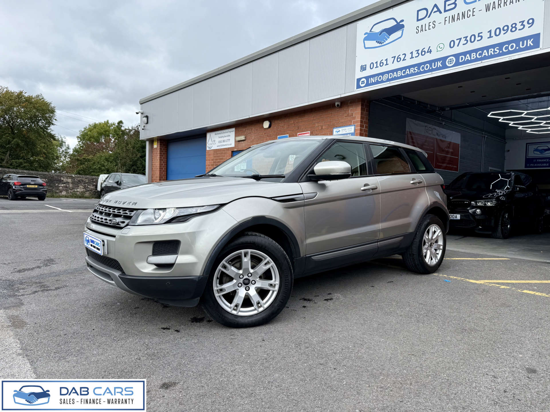 Land Rover Range Rover Evoque 2.2 Range Rover Evoque Pure Tech SD4 Auto 4WD 5dr #56