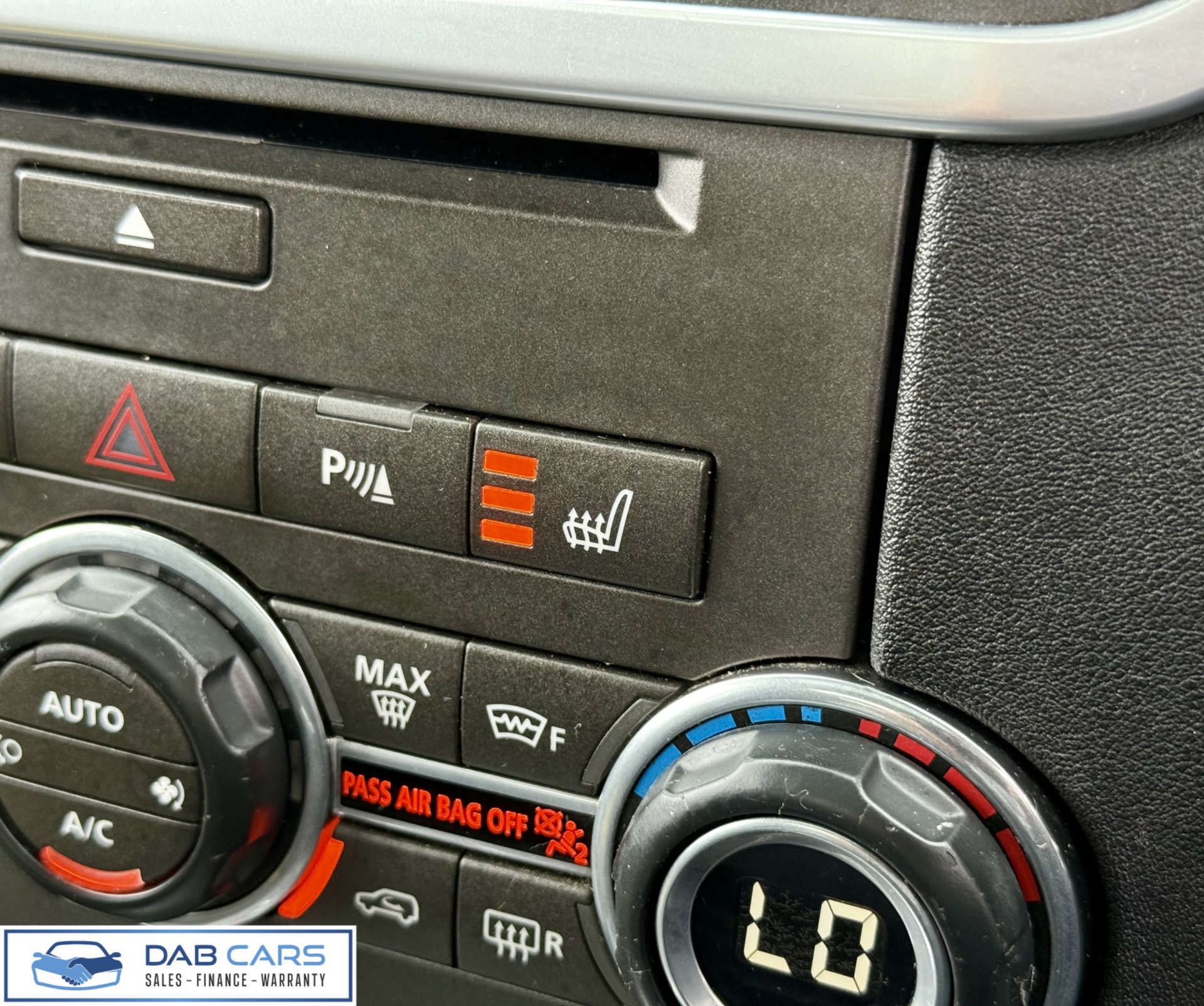 Land Rover Discovery 3.0 Discovery HSE SDV6 Auto 4WD 5dr #16