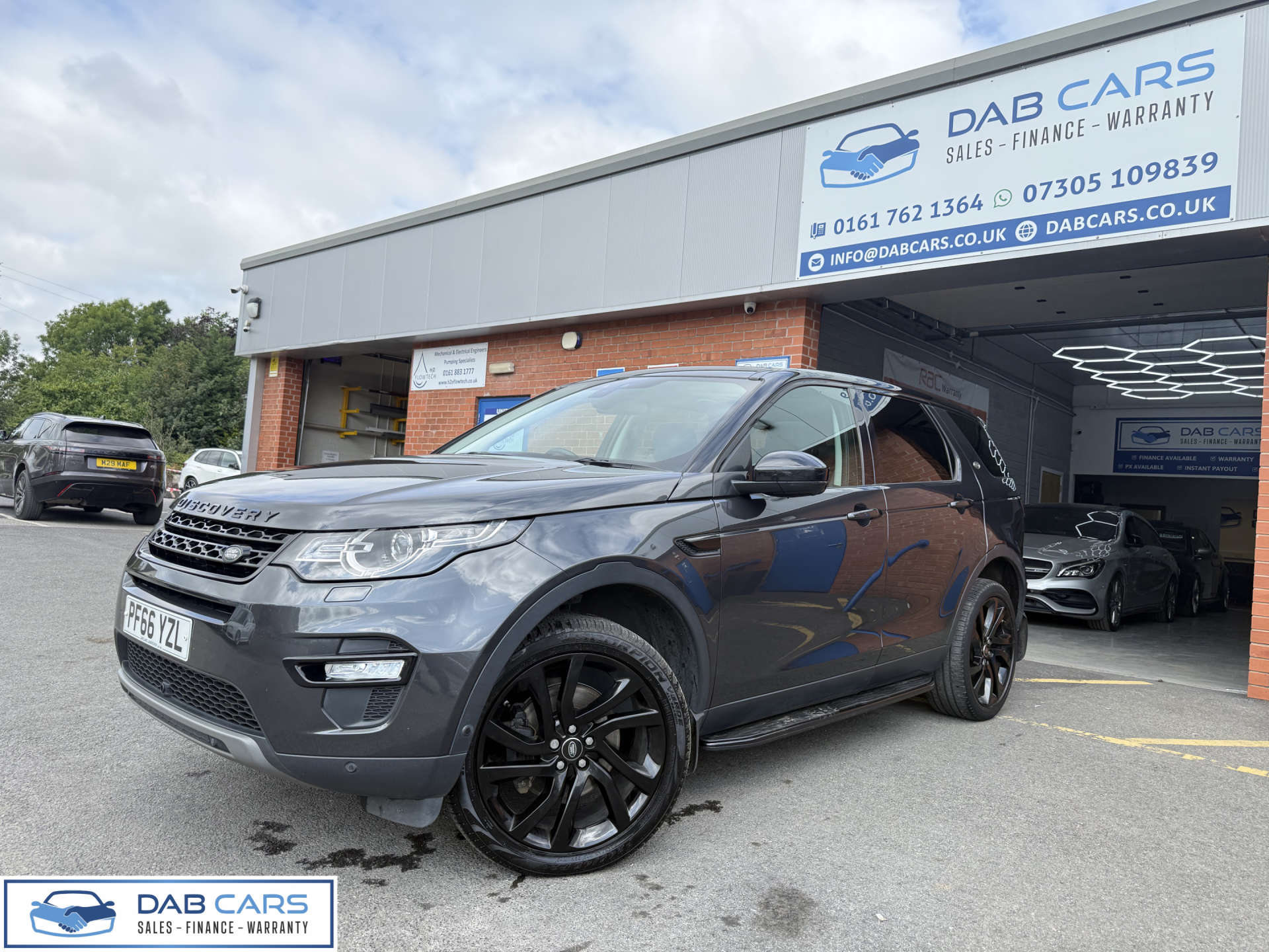 Land Rover Discovery Sport 2.0 Discovery Sport Luxury HSE TD4 Auto 4WD 5dr #16