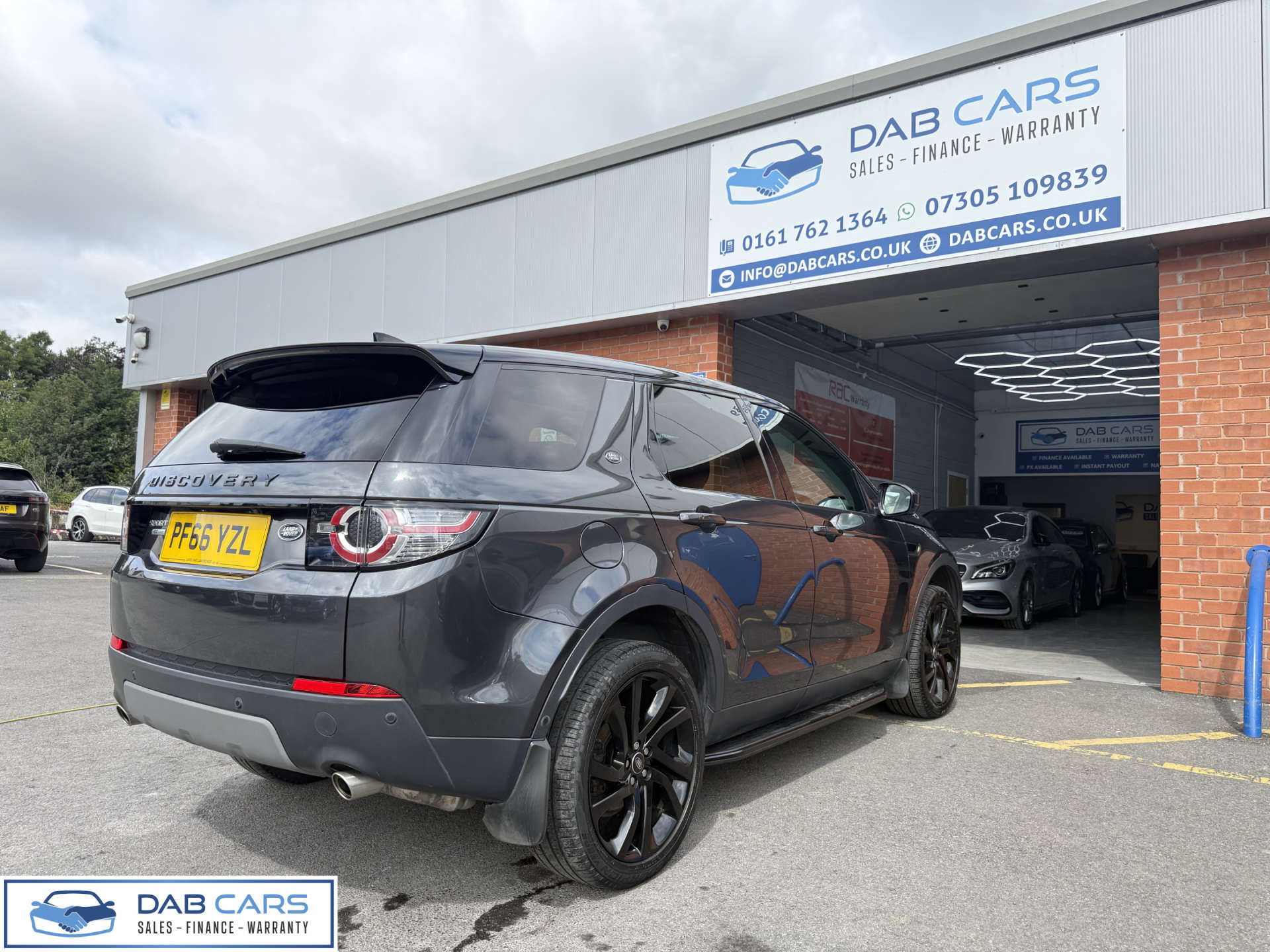 Land Rover Discovery Sport 2.0 Discovery Sport Luxury HSE TD4 Auto 4WD 5dr #21
