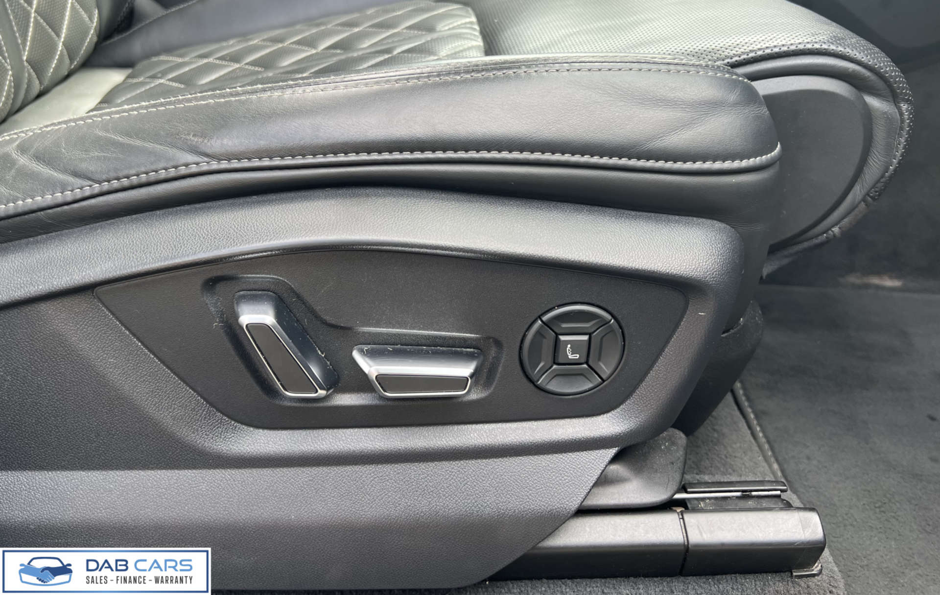 Audi Q7 4.0 SQ7 Vorsprung TDI MHEV Quattro Auto 4WD 5dr #14
