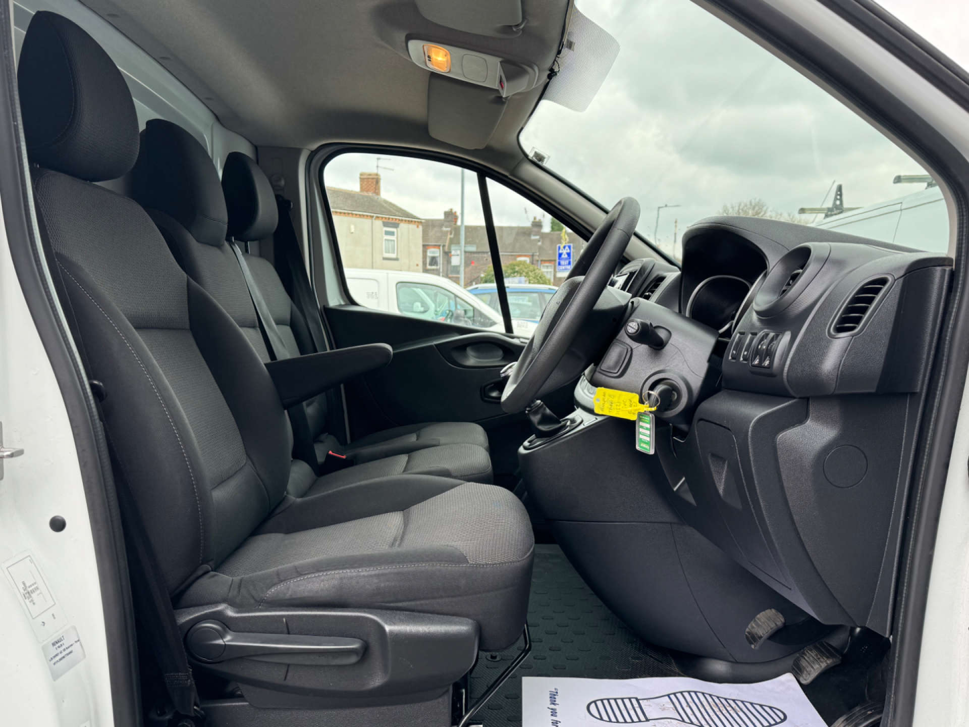 RENAULT TRAFIC 2.0 Trafic LL30 Business+ Energy dCi #18
