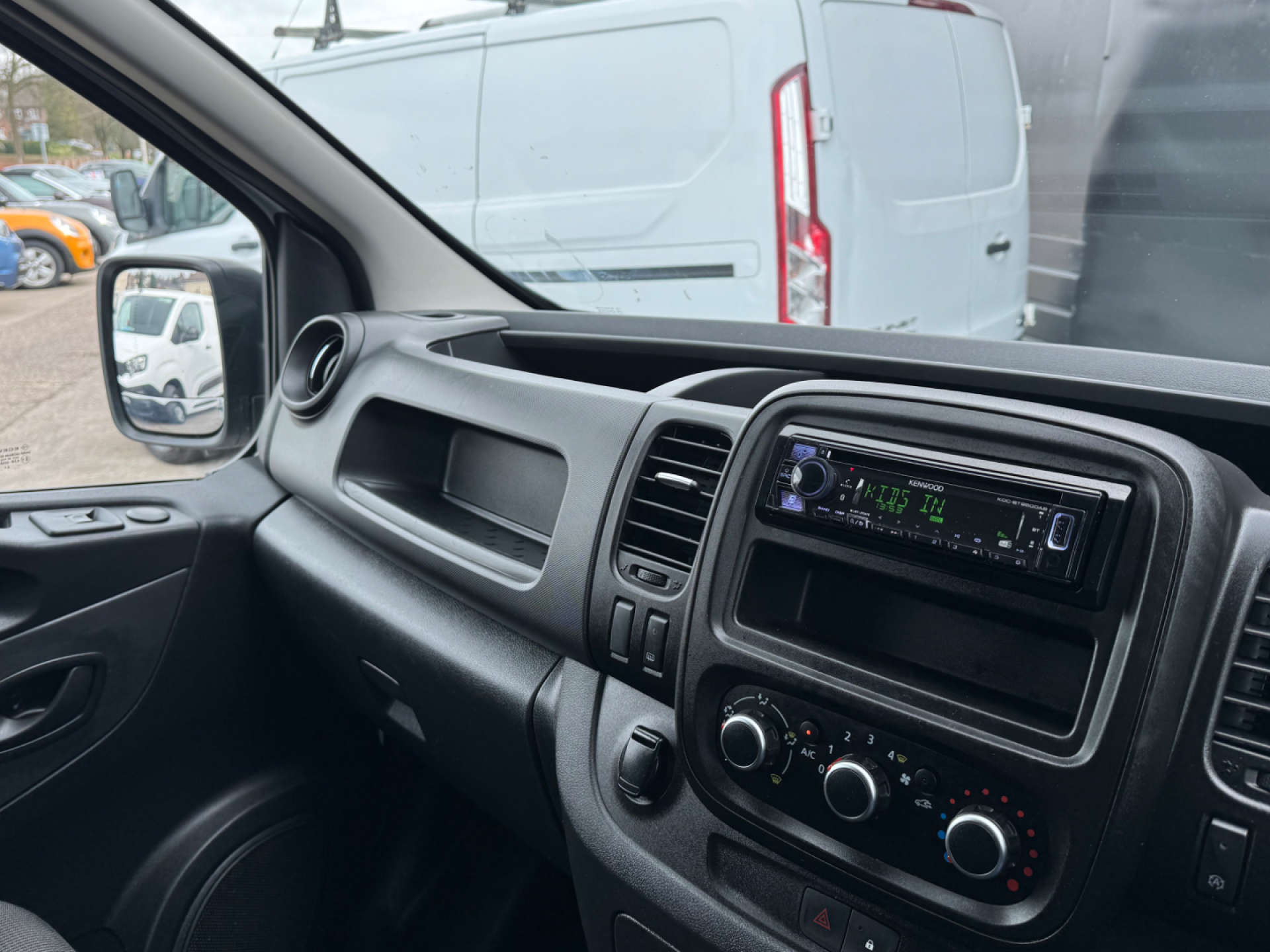 RENAULT TRAFIC 2.0 Trafic LL30 Business+ Energy dCi #19
