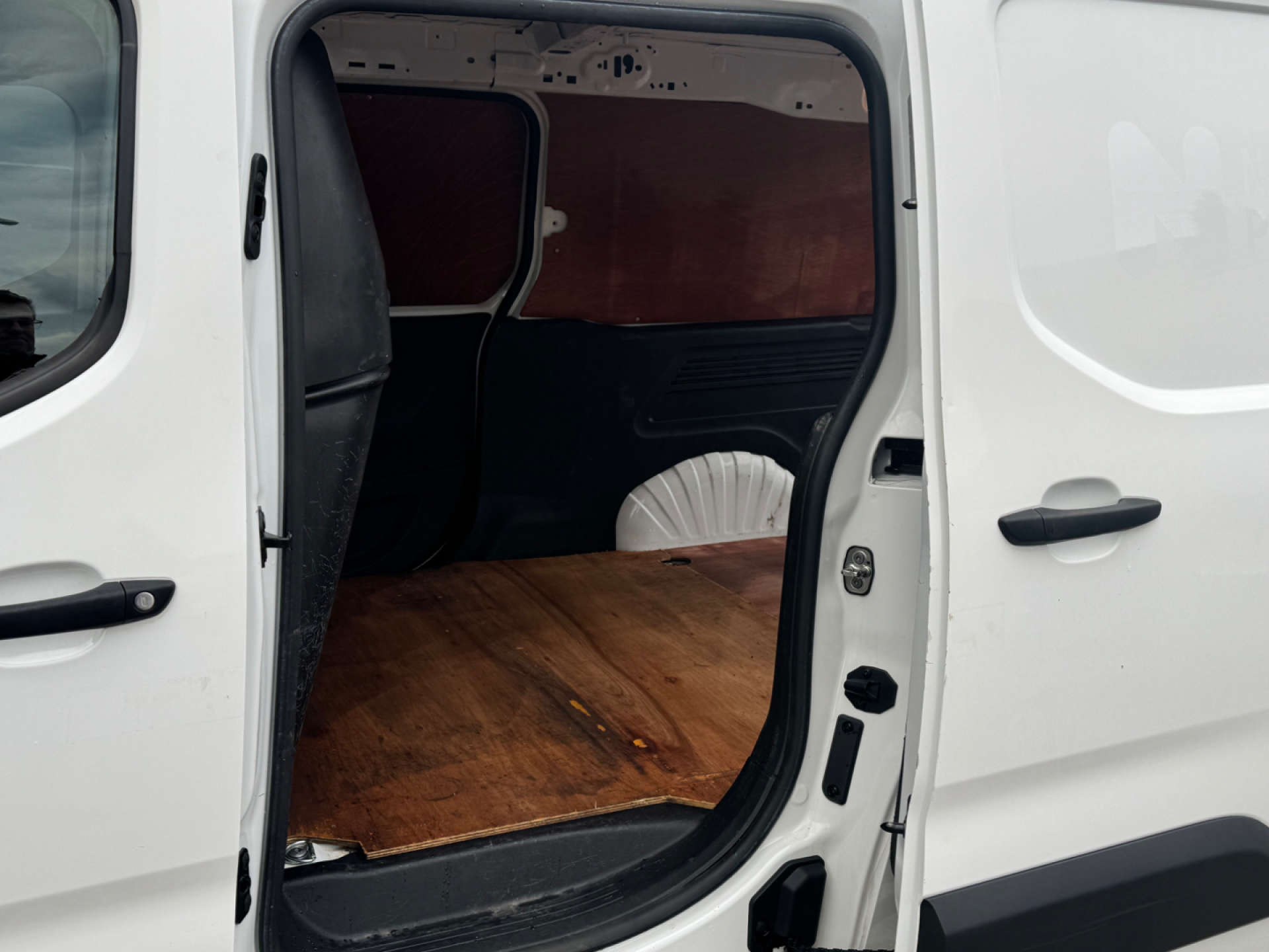 VAUXHALL COMBO 1.5 Combo 2300 Dynamic TD #14