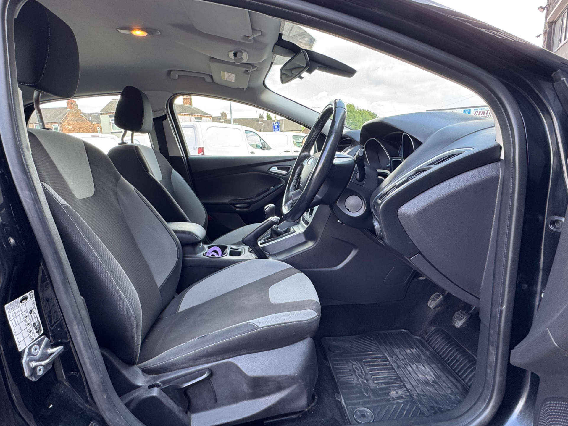 FORD FOCUS 1.6 Focus Zetec S TDCI 5dr #17