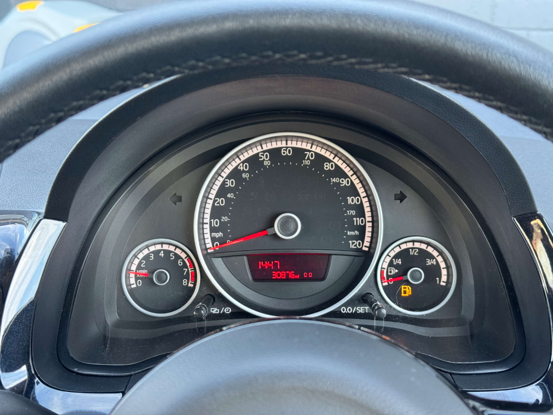 VOLKSWAGEN UP! 1.0 High Up 5dr #20