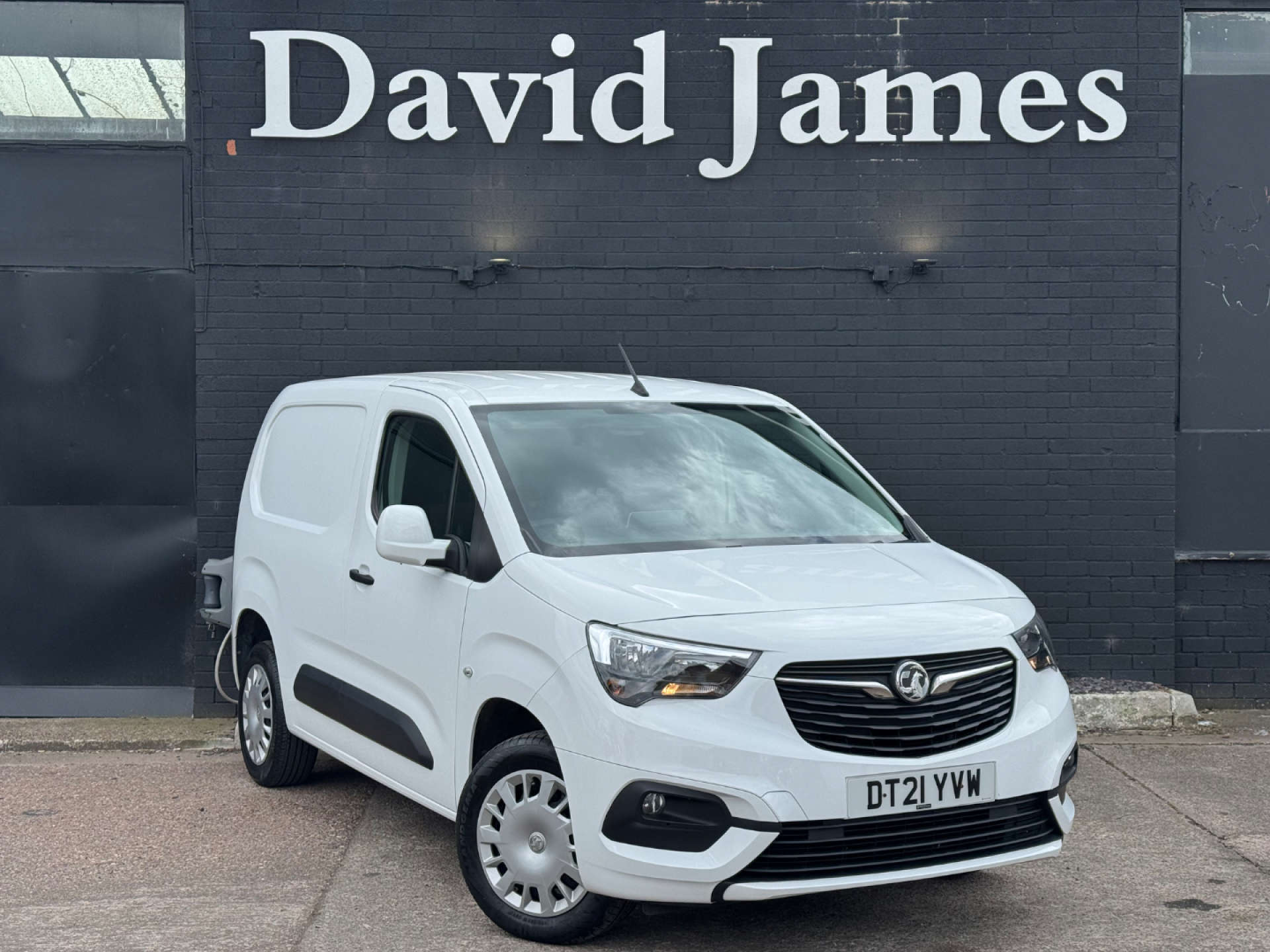 VAUXHALL COMBO 1.5 Combo 2300 Sportive TD