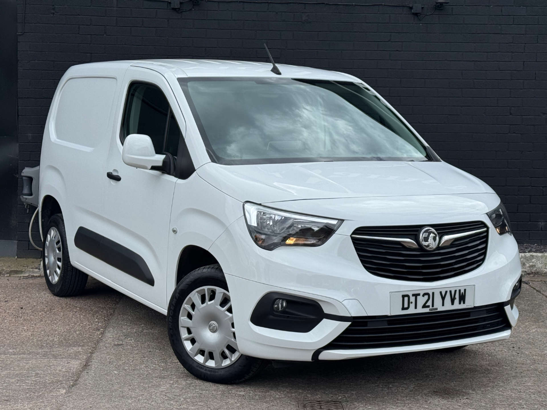 VAUXHALL COMBO 1.5 Combo 2300 Sportive TD