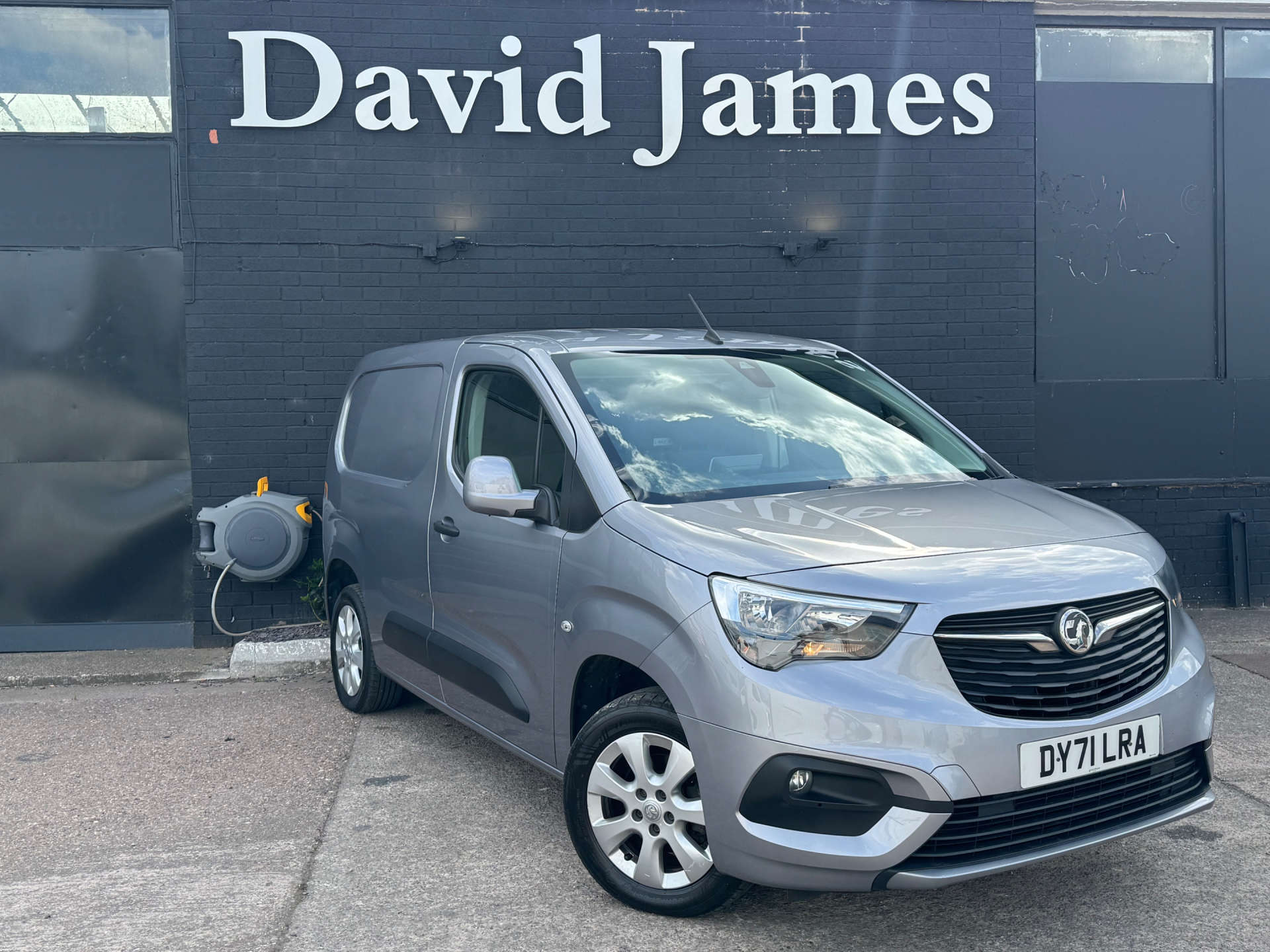 VAUXHALL COMBO 1.5 Combo 2000 Griffin Edition TD