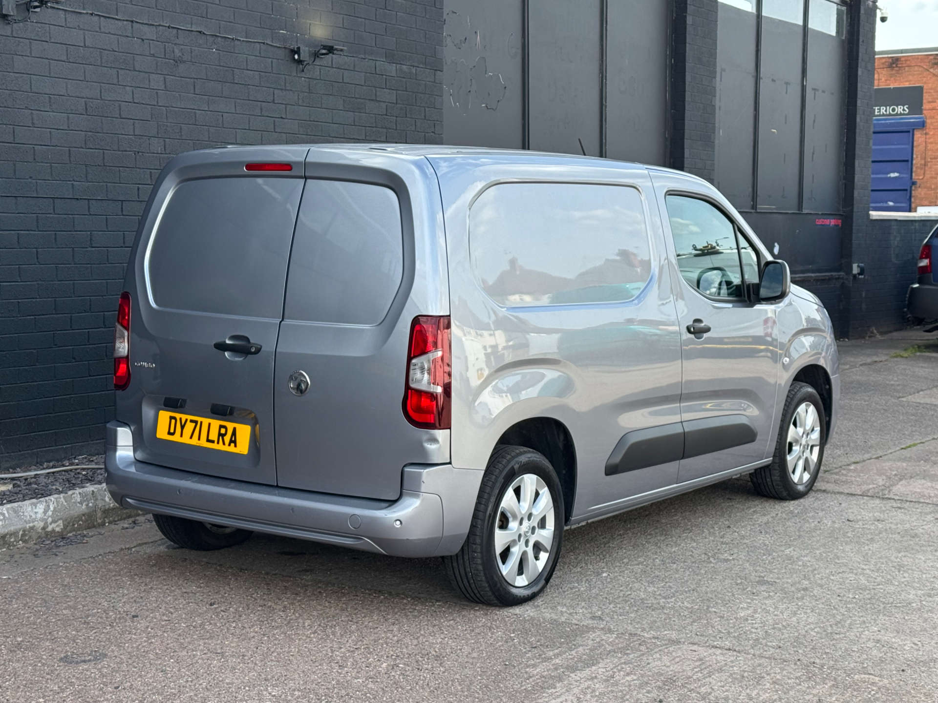 VAUXHALL COMBO 1.5 Combo 2000 Griffin Edition TD #7