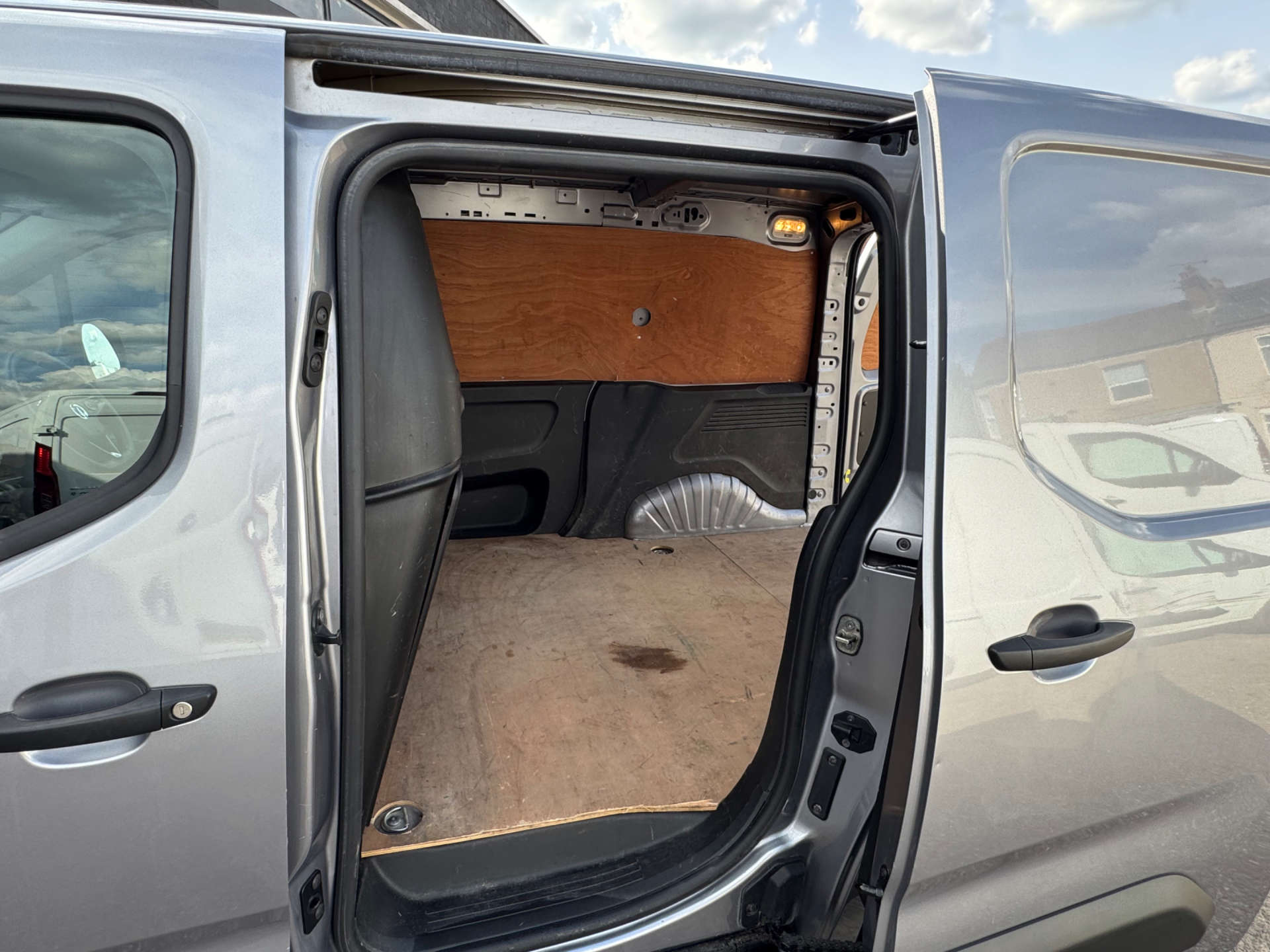 VAUXHALL COMBO 1.5 Combo 2000 Griffin Edition TD #14