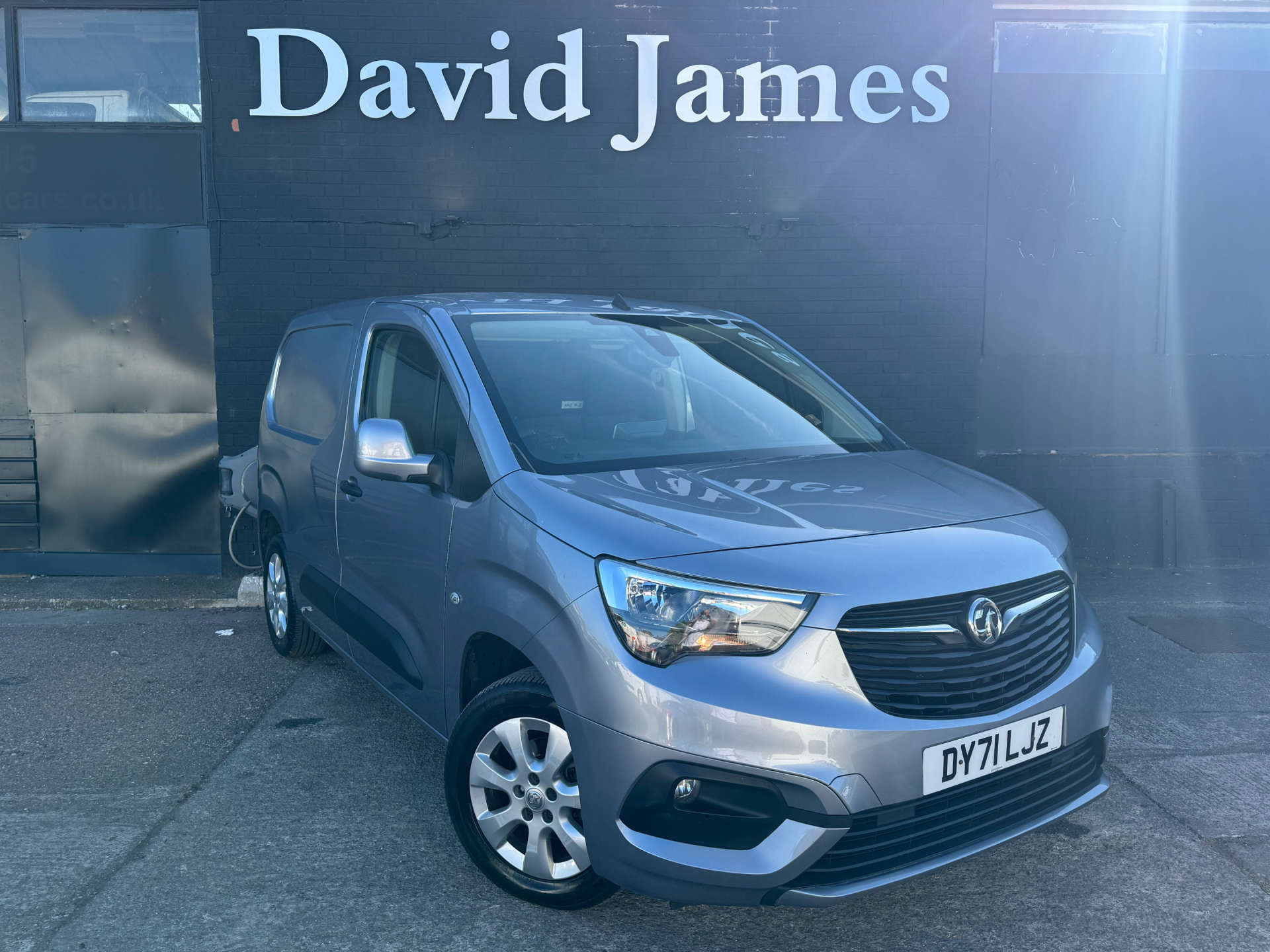 VAUXHALL COMBO 1.5 Combo 2000 Griffin Edition TD