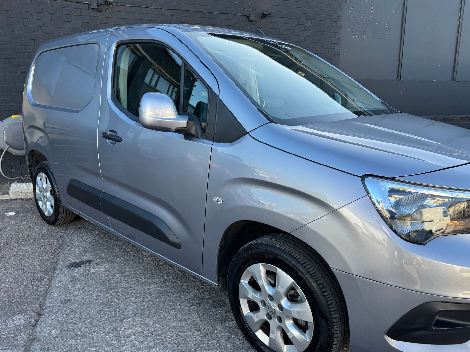 VAUXHALL COMBO 1.5 Combo 2000 Griffin Edition TD #9