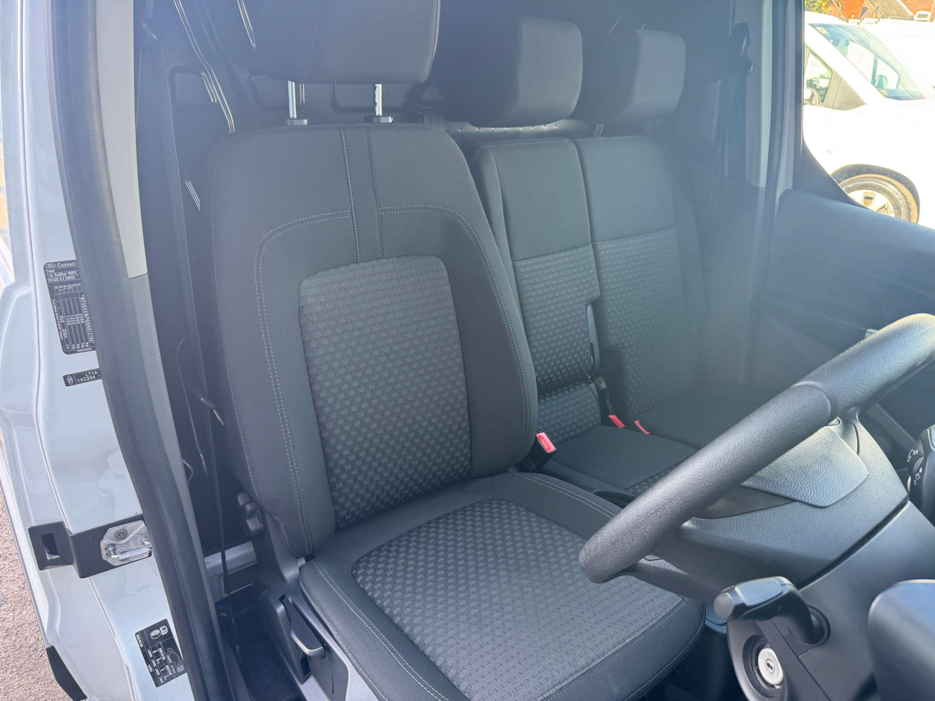 FORD TRANSIT CONNECT 1.5 Transit Connect 210 Trend TDCi #25