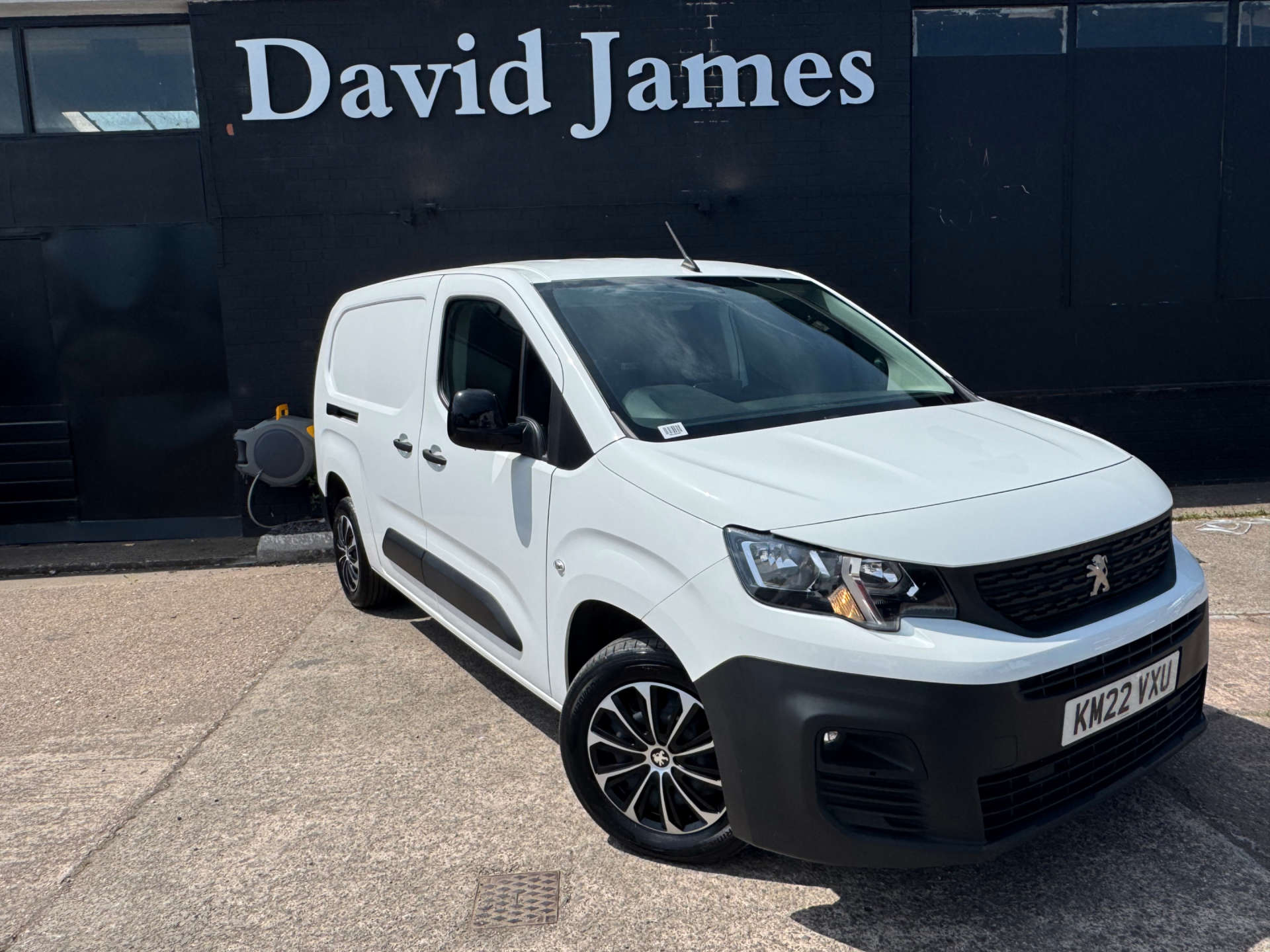 PEUGEOT PARTNER 1.5 Partner Professional Premium Blue HDi