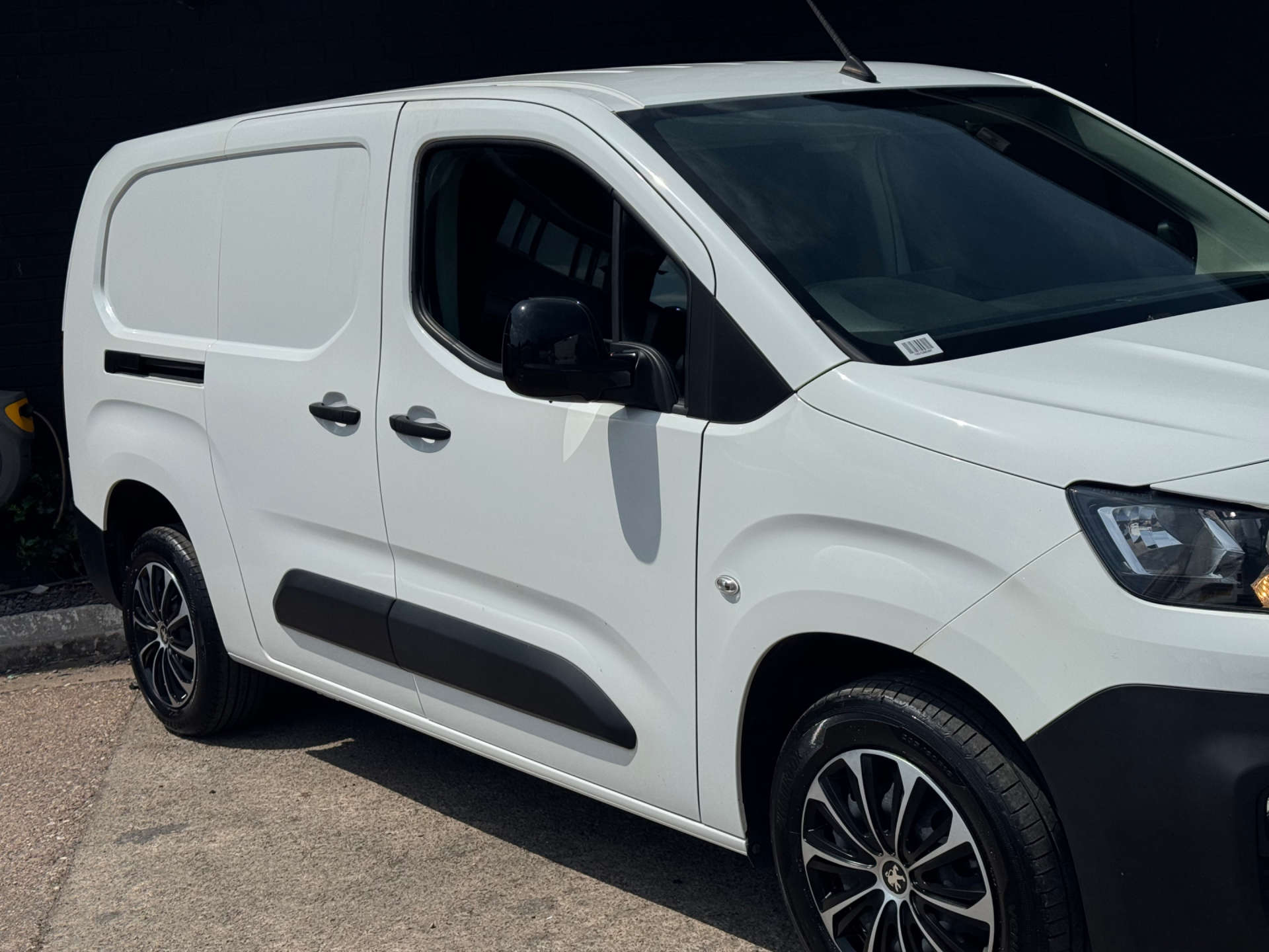 PEUGEOT PARTNER 1.5 Partner Professional Premium Blue HDi #9